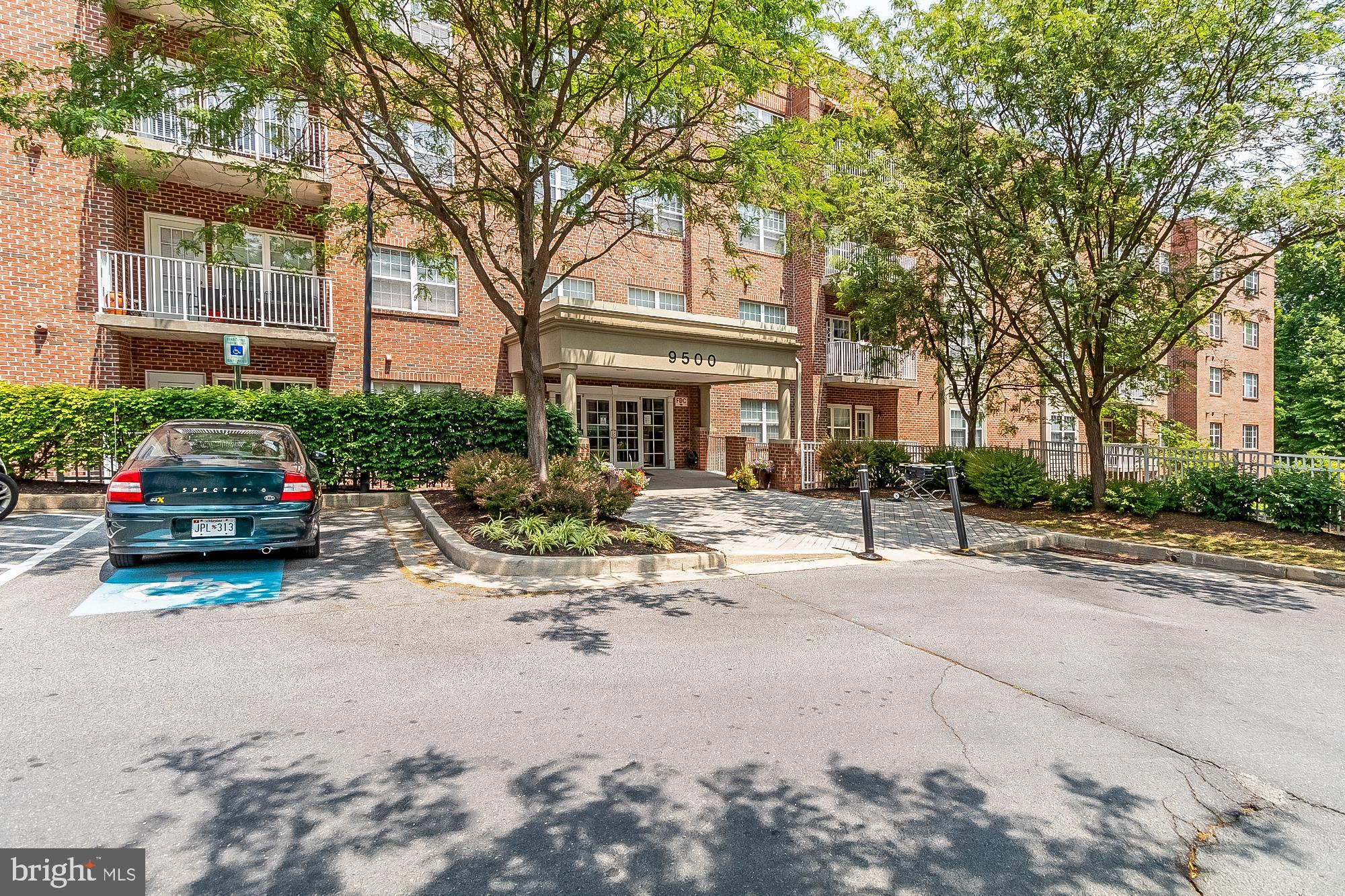 CONDOS AT THE RIDGE - Residential