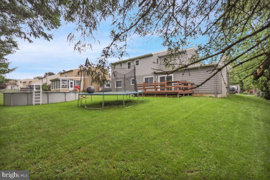 Photo of 909 Farmdale Road, Mount Joy, PA 17552 (MLS # PALA2051258)