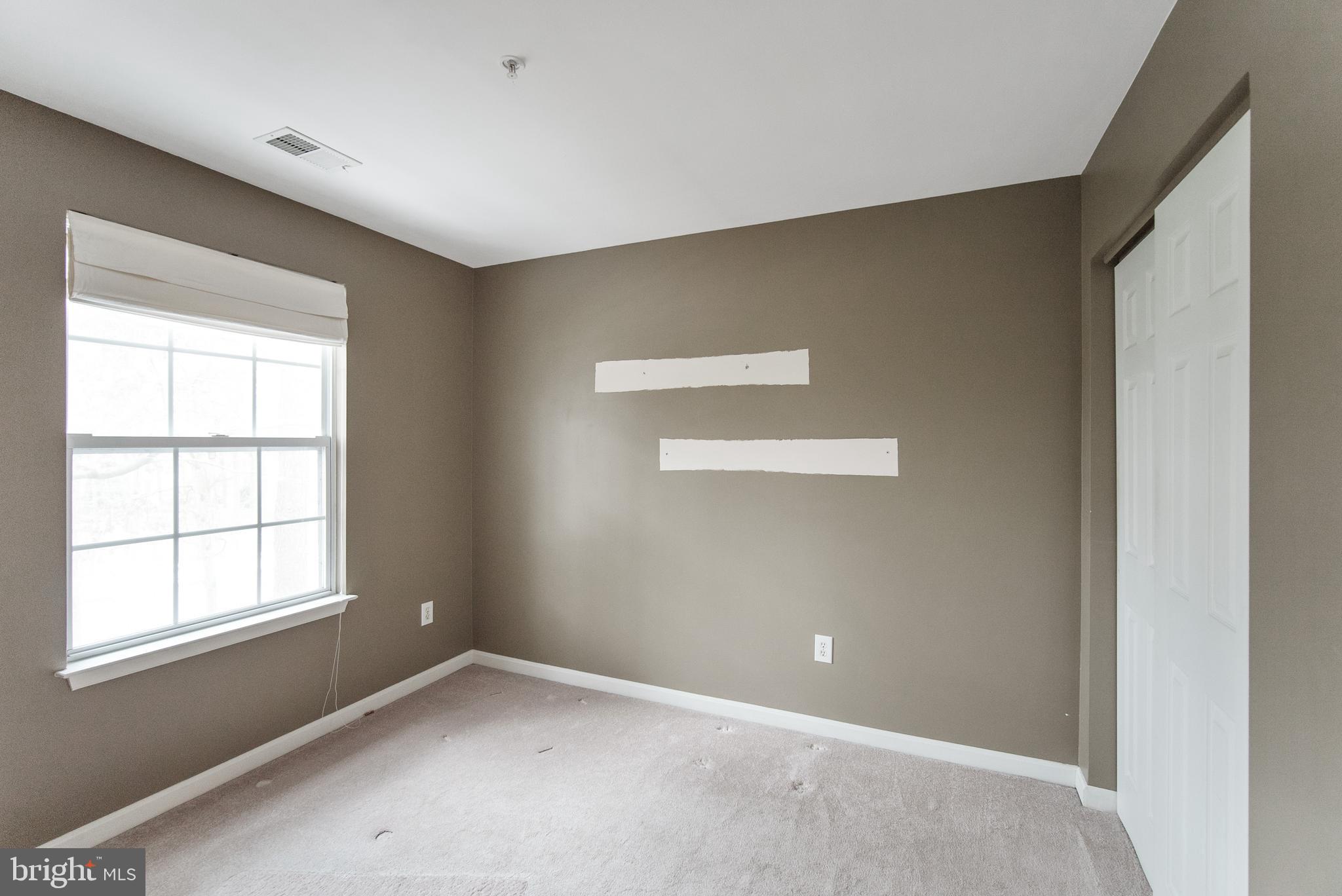 FOX CHASE - Residential