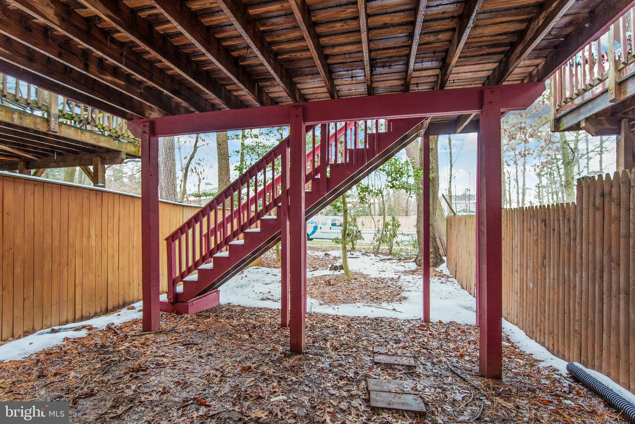 FOX CHASE - Residential