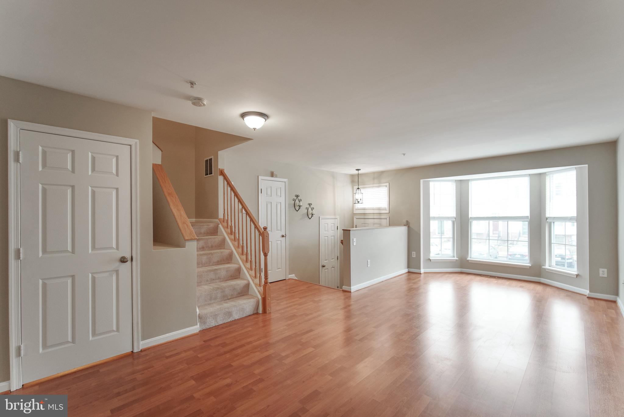 FOX CHASE - Residential