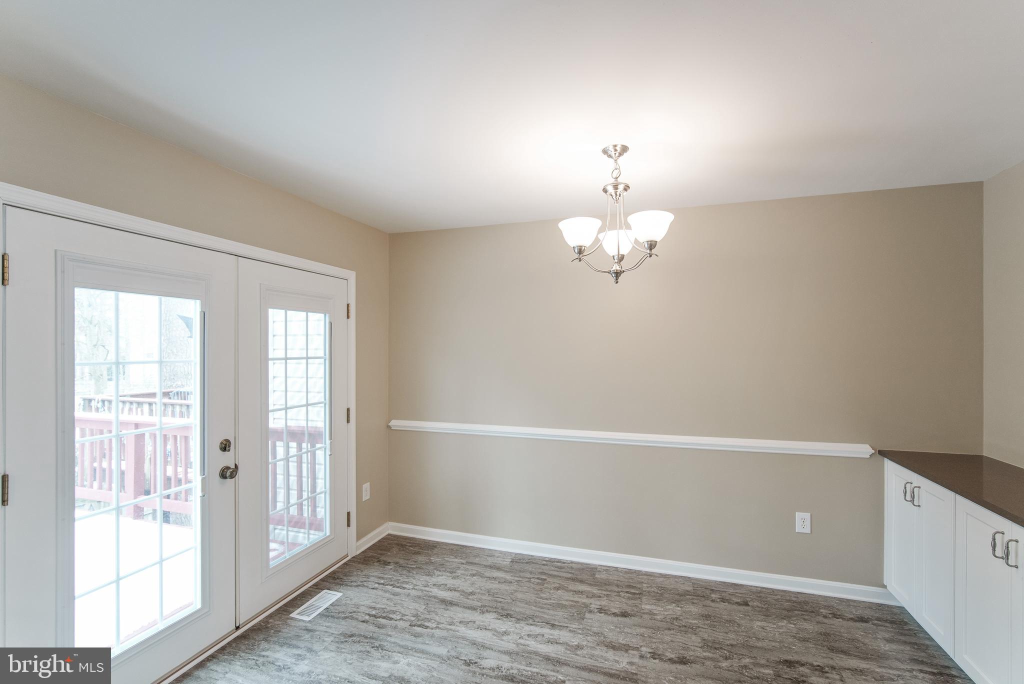 FOX CHASE - Residential