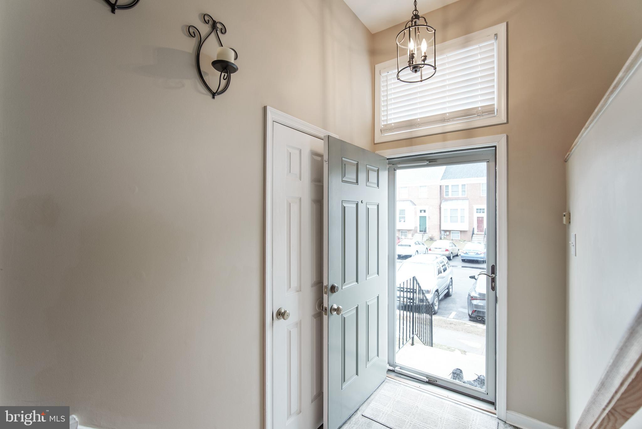 FOX CHASE - Residential