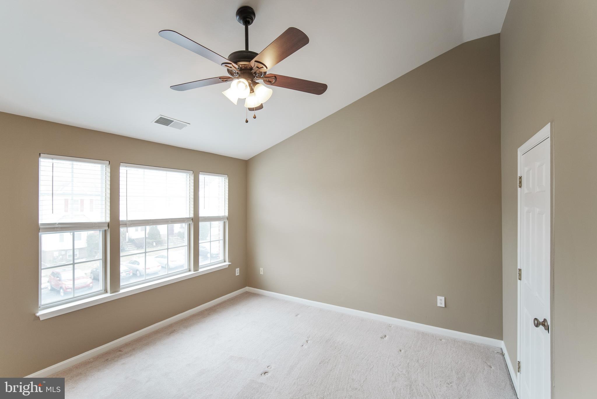 FOX CHASE - Residential