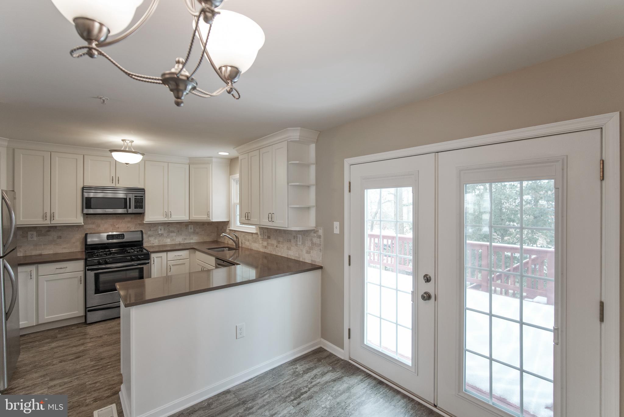 FOX CHASE - Residential