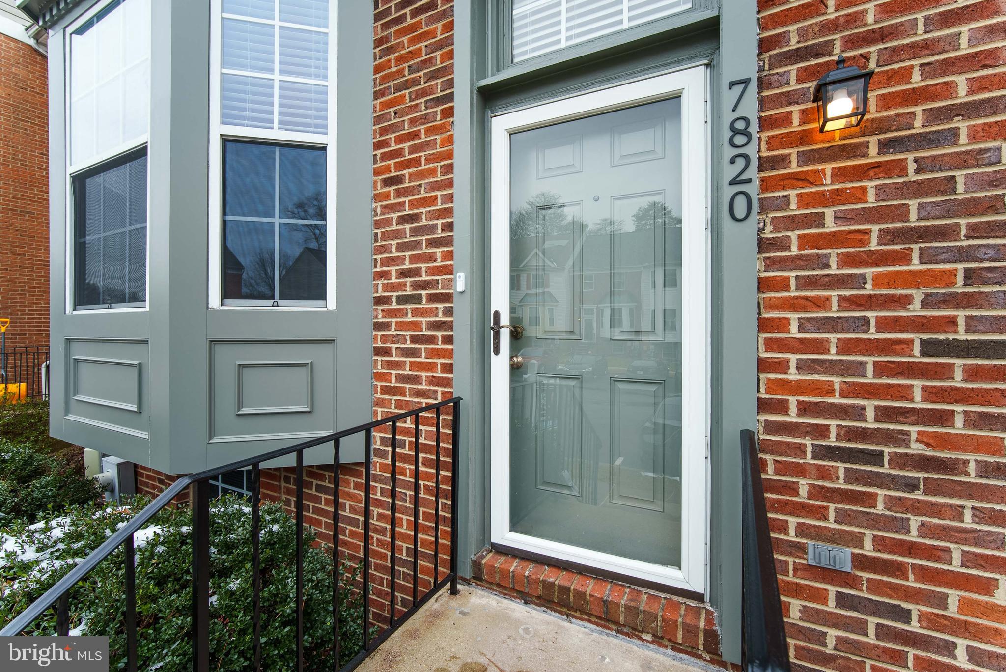 FOX CHASE - Residential