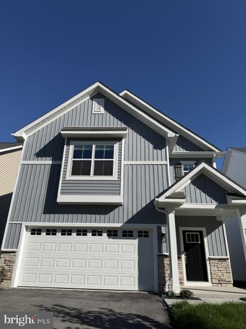 ABRAMS POINTE - Residential Lease