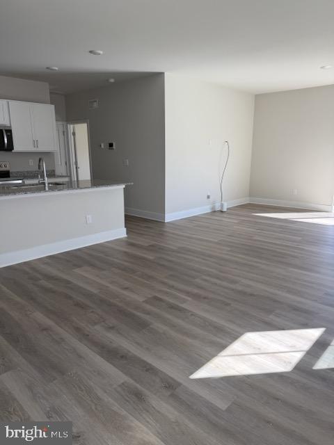 ABRAMS POINTE - Residential Lease