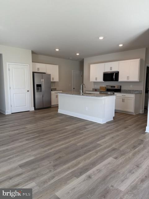 ABRAMS POINTE - Residential Lease