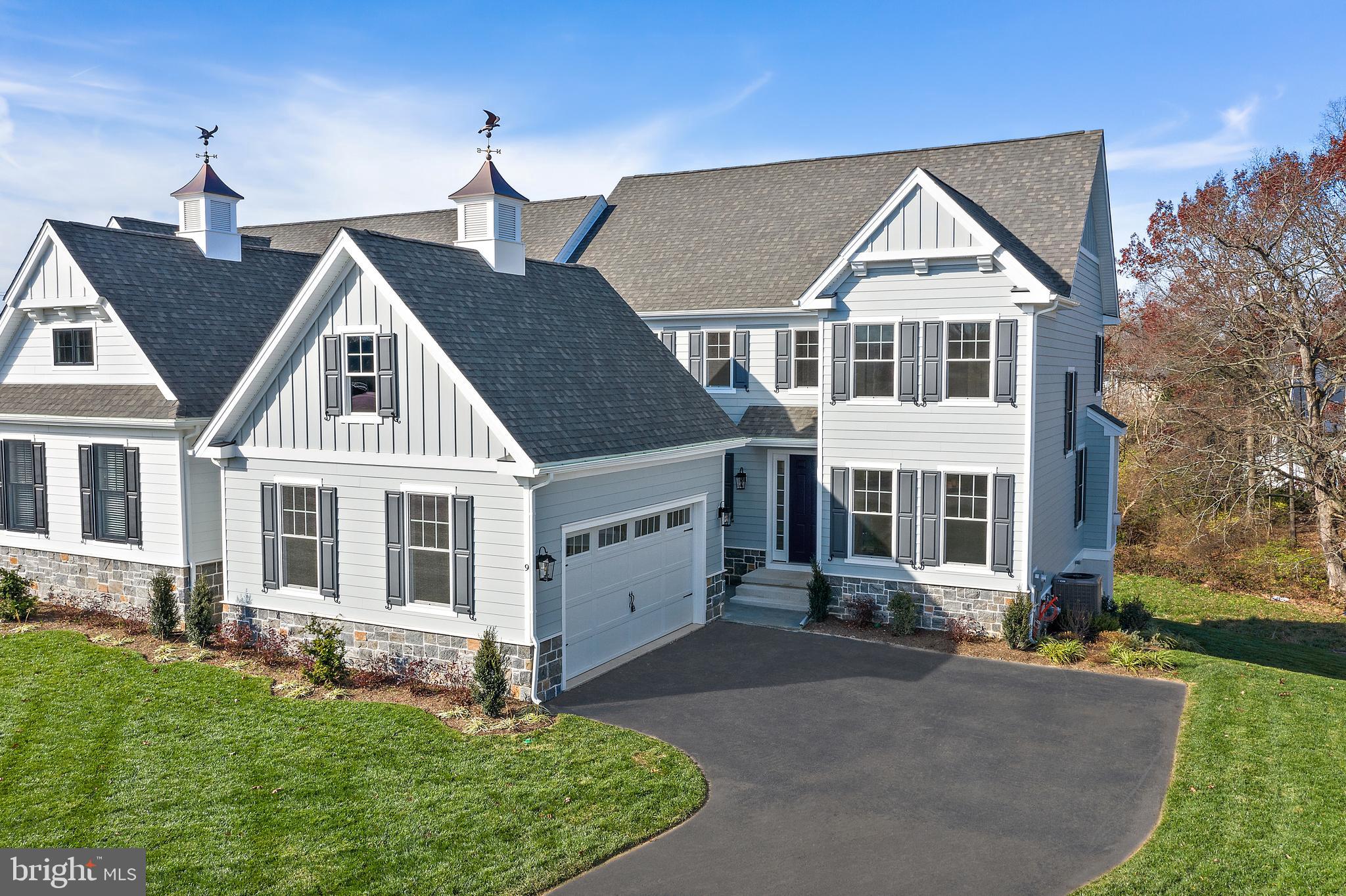 THE VILLAGES AT NORTHRIDGE - Residential