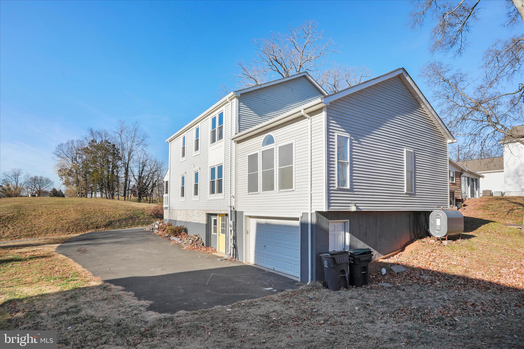 MANASSAS - Residential