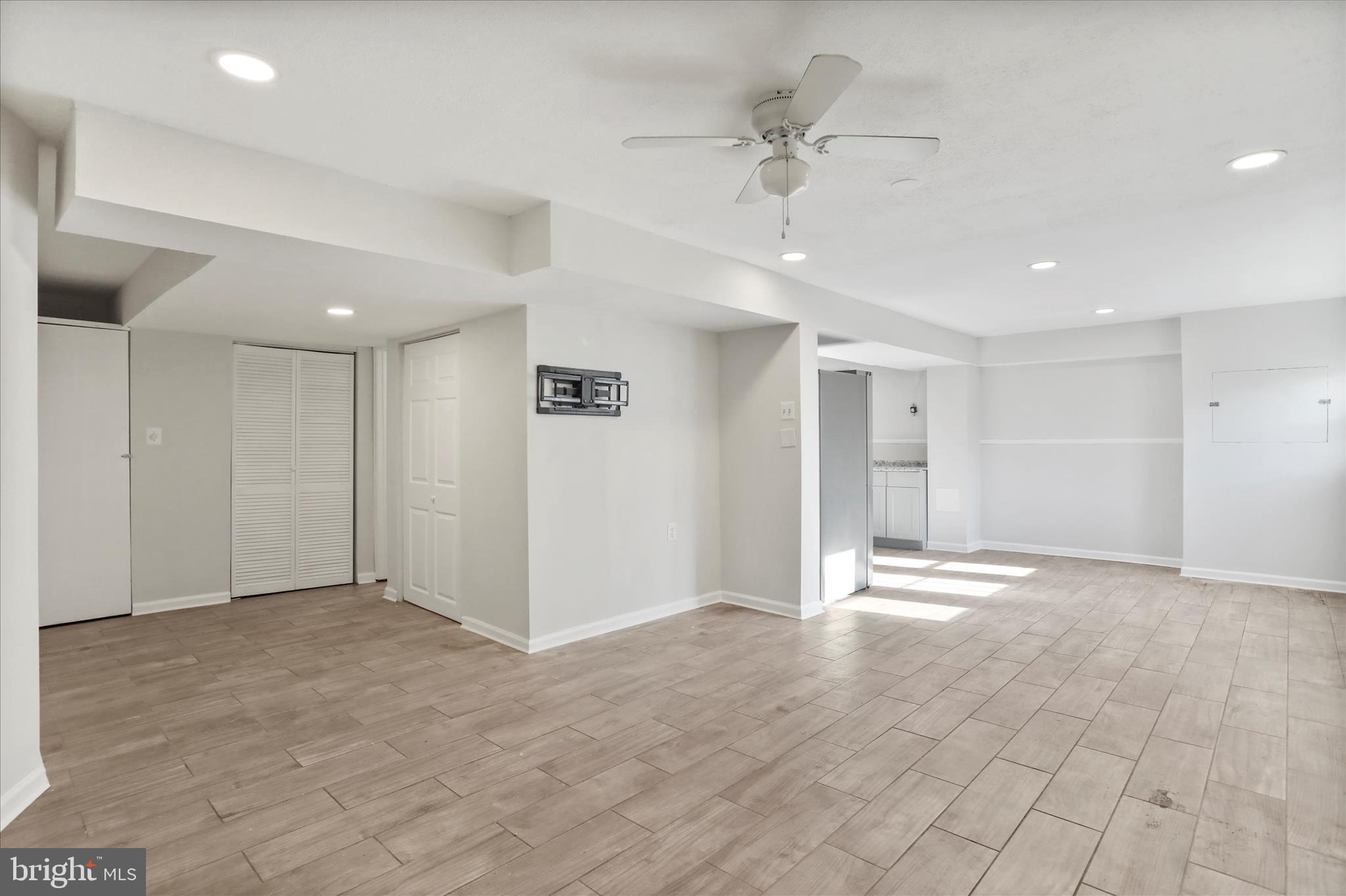 MANASSAS - Residential