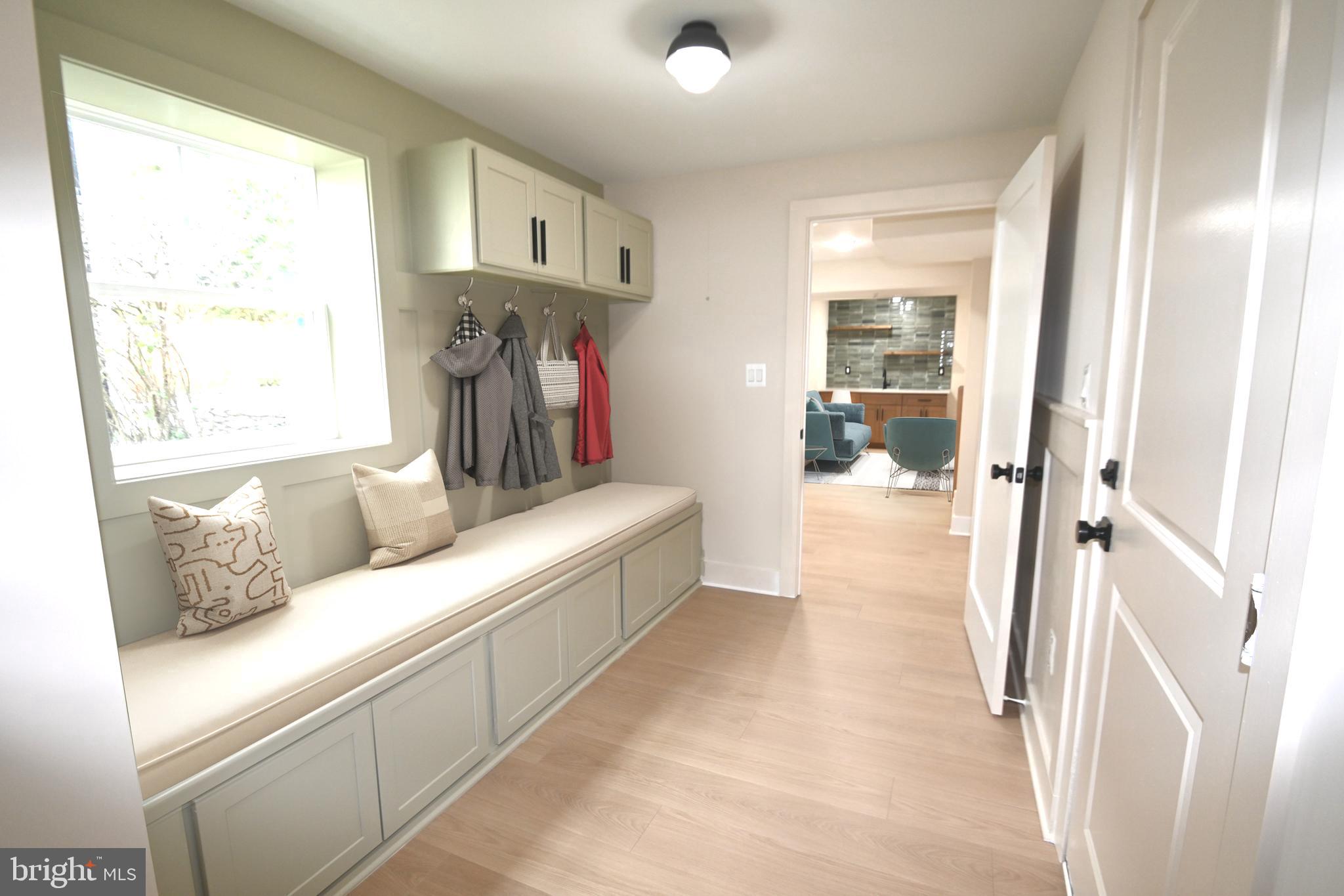 KENSINGTON - Residential