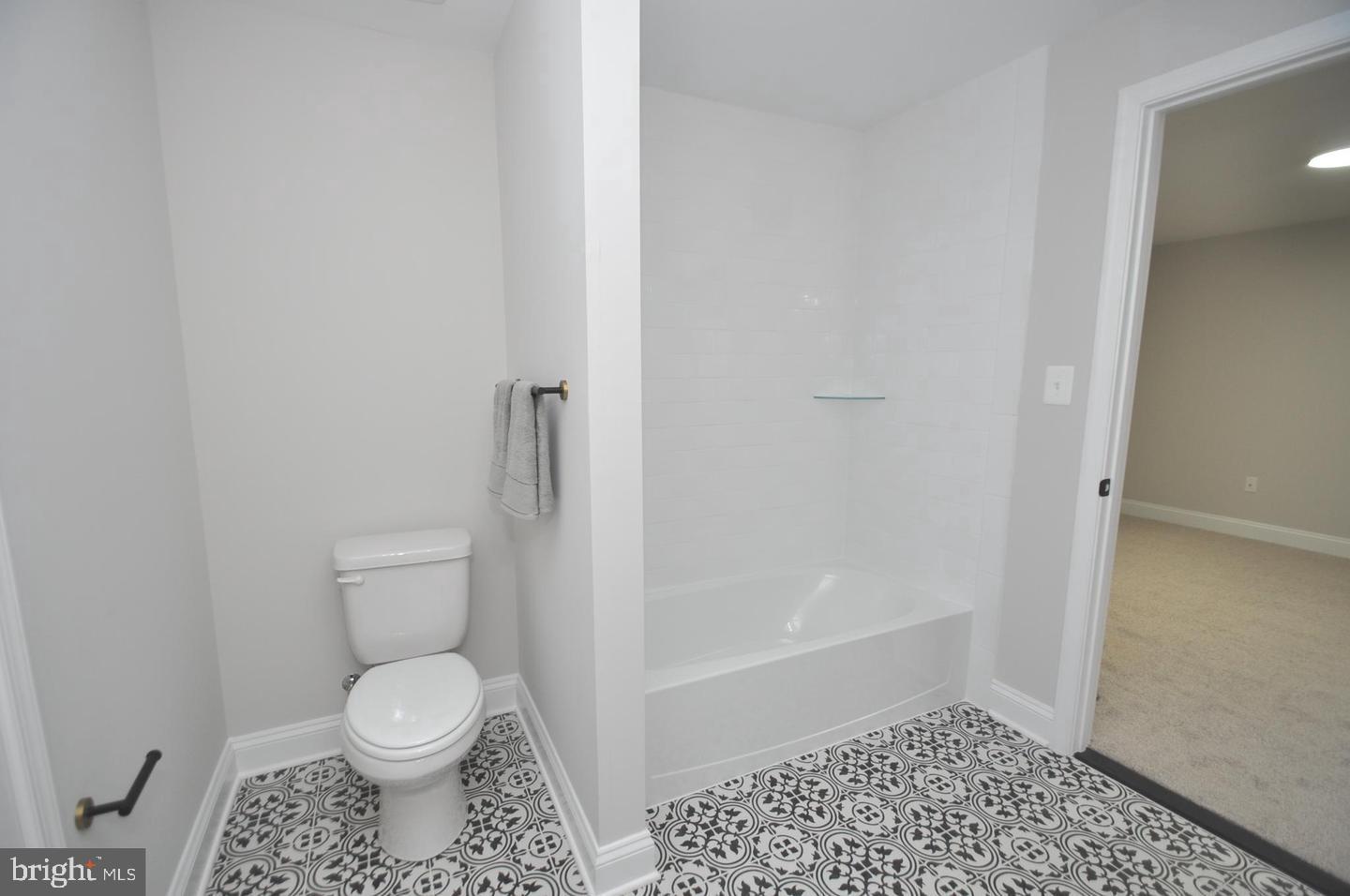 KENSINGTON - Residential