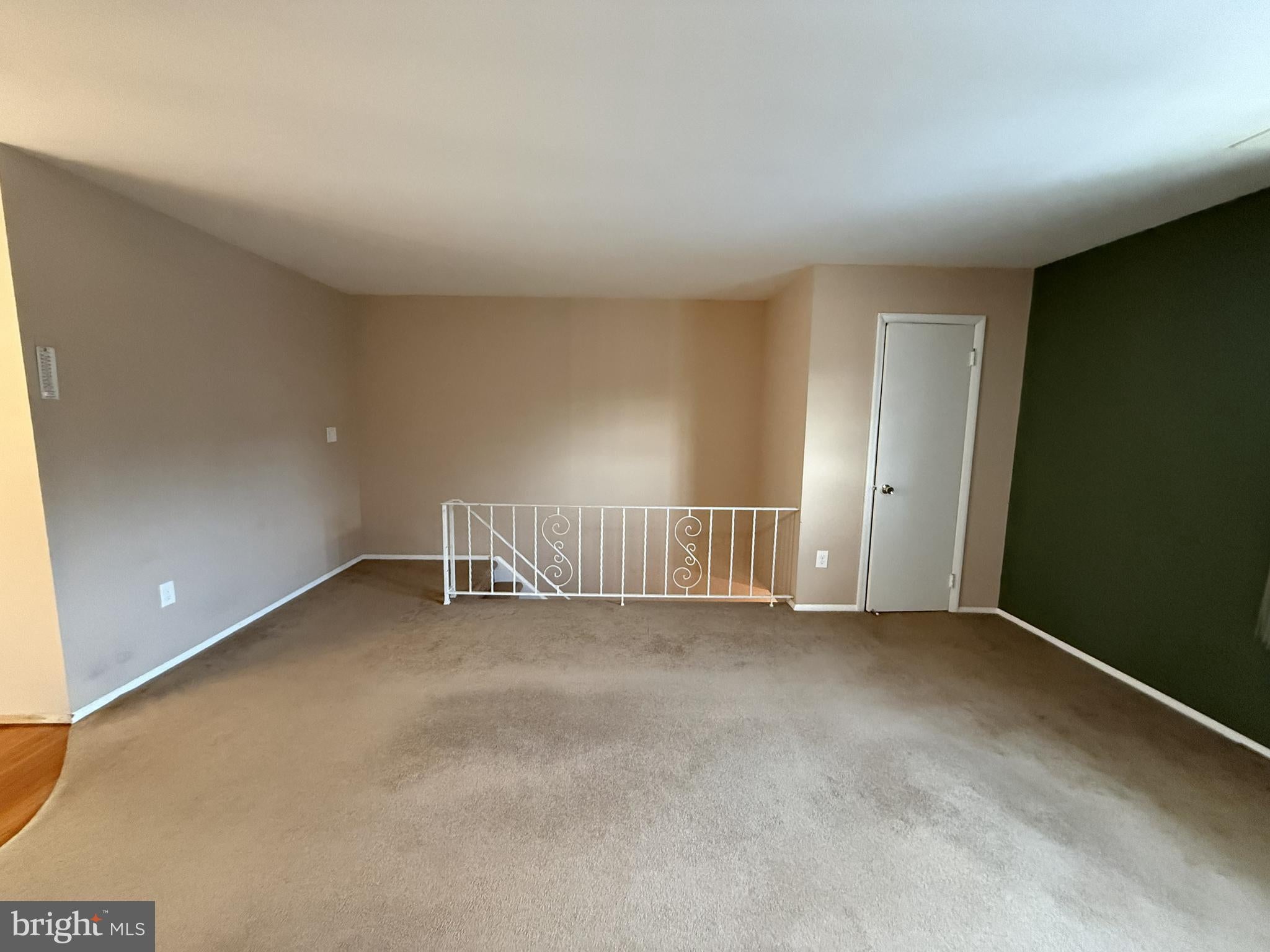 54 GARDEN VIEW 2