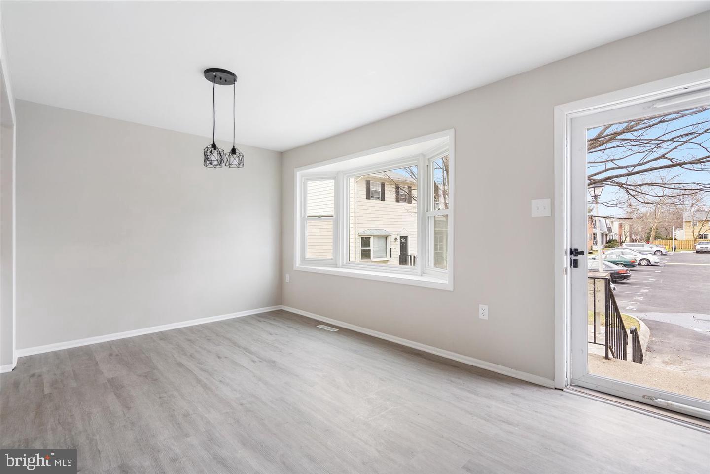 256 NATHAN WAY 256