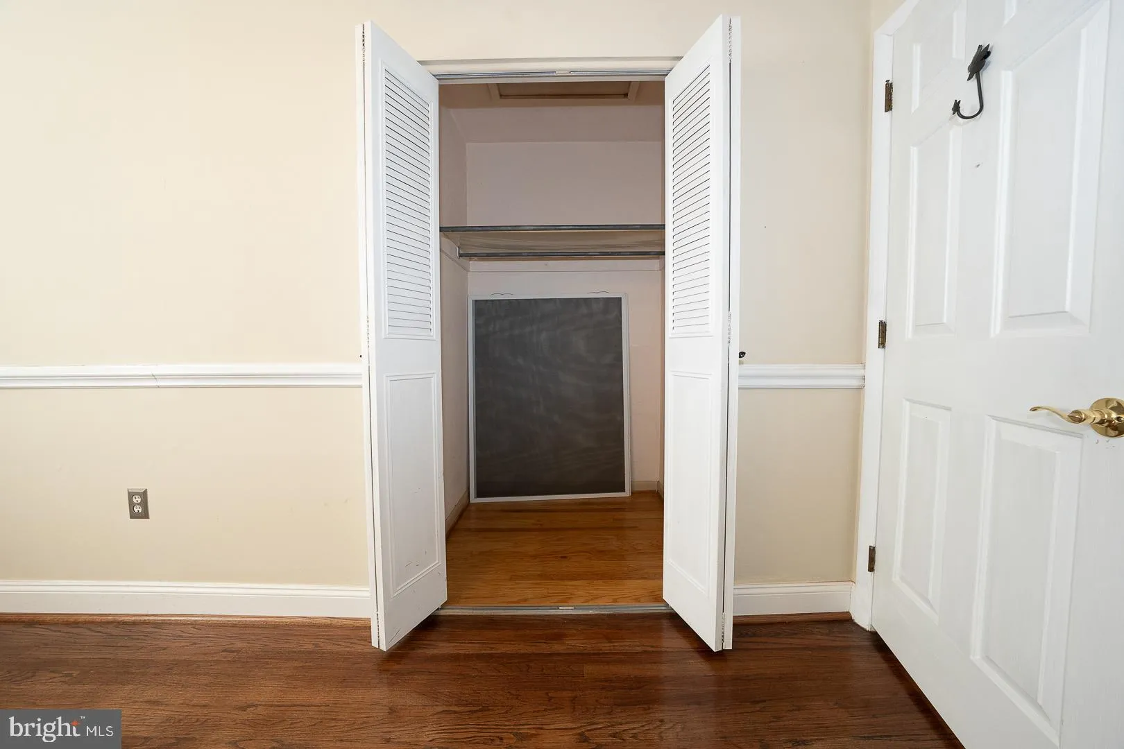 West Chester, Pennsylvania 19382, United States, 4 Bedrooms Bedrooms, ,3 BathroomsBathrooms,Residential,Pending,77267