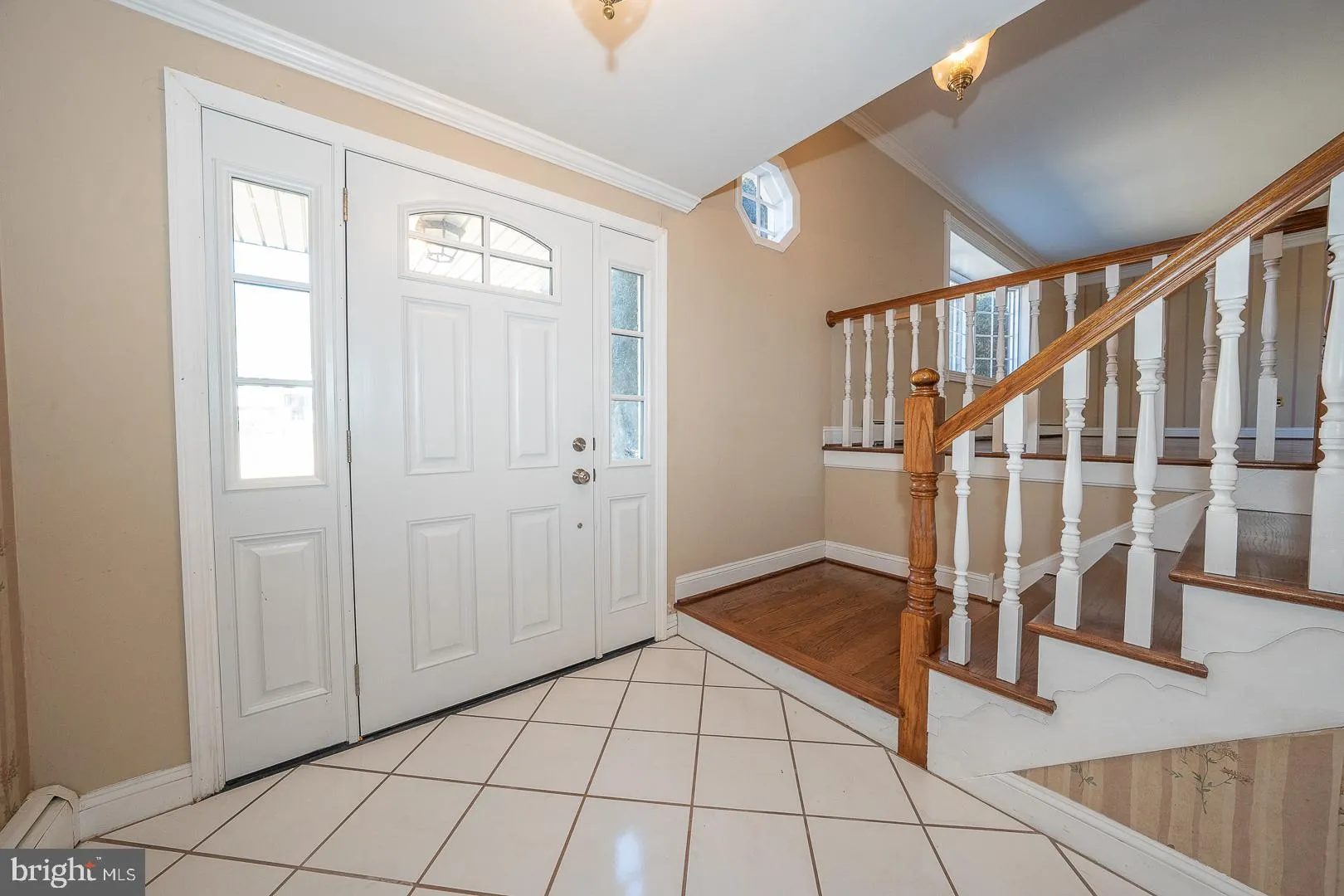 West Chester, Pennsylvania 19382, United States, 4 Bedrooms Bedrooms, ,3 BathroomsBathrooms,Residential,Pending,77267