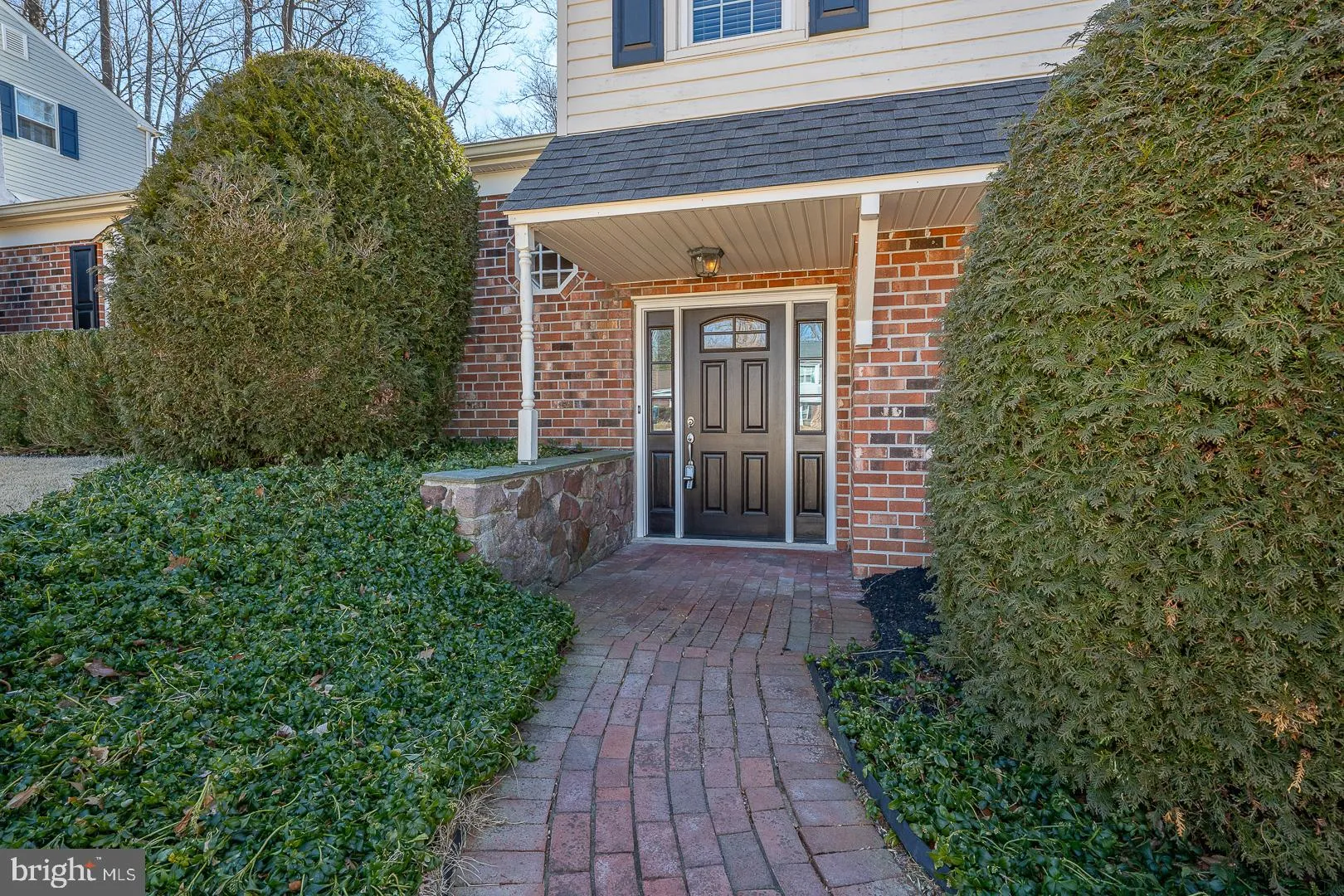 West Chester, Pennsylvania 19382, United States, 4 Bedrooms Bedrooms, ,3 BathroomsBathrooms,Residential,Pending,77267