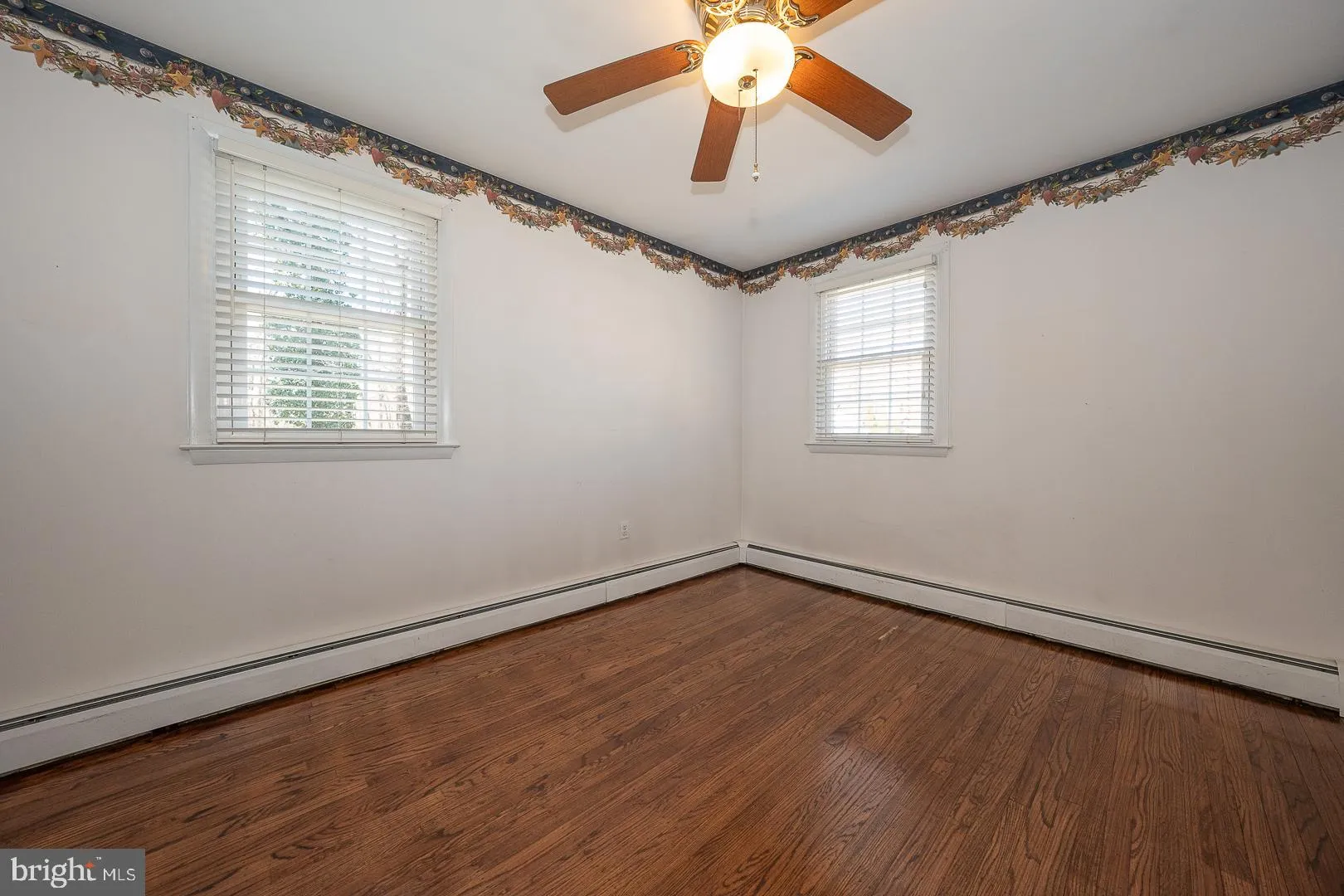 West Chester, Pennsylvania 19382, United States, 4 Bedrooms Bedrooms, ,3 BathroomsBathrooms,Residential,Pending,77267