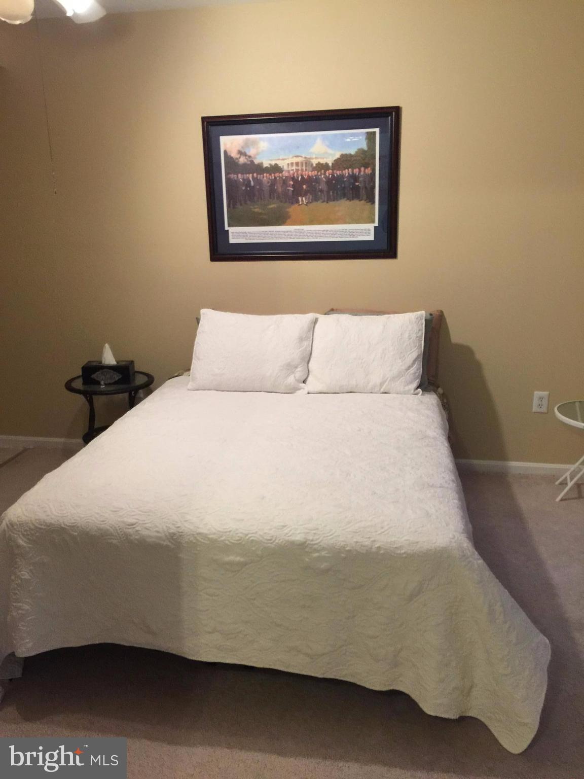 PARADISE - Residential Lease