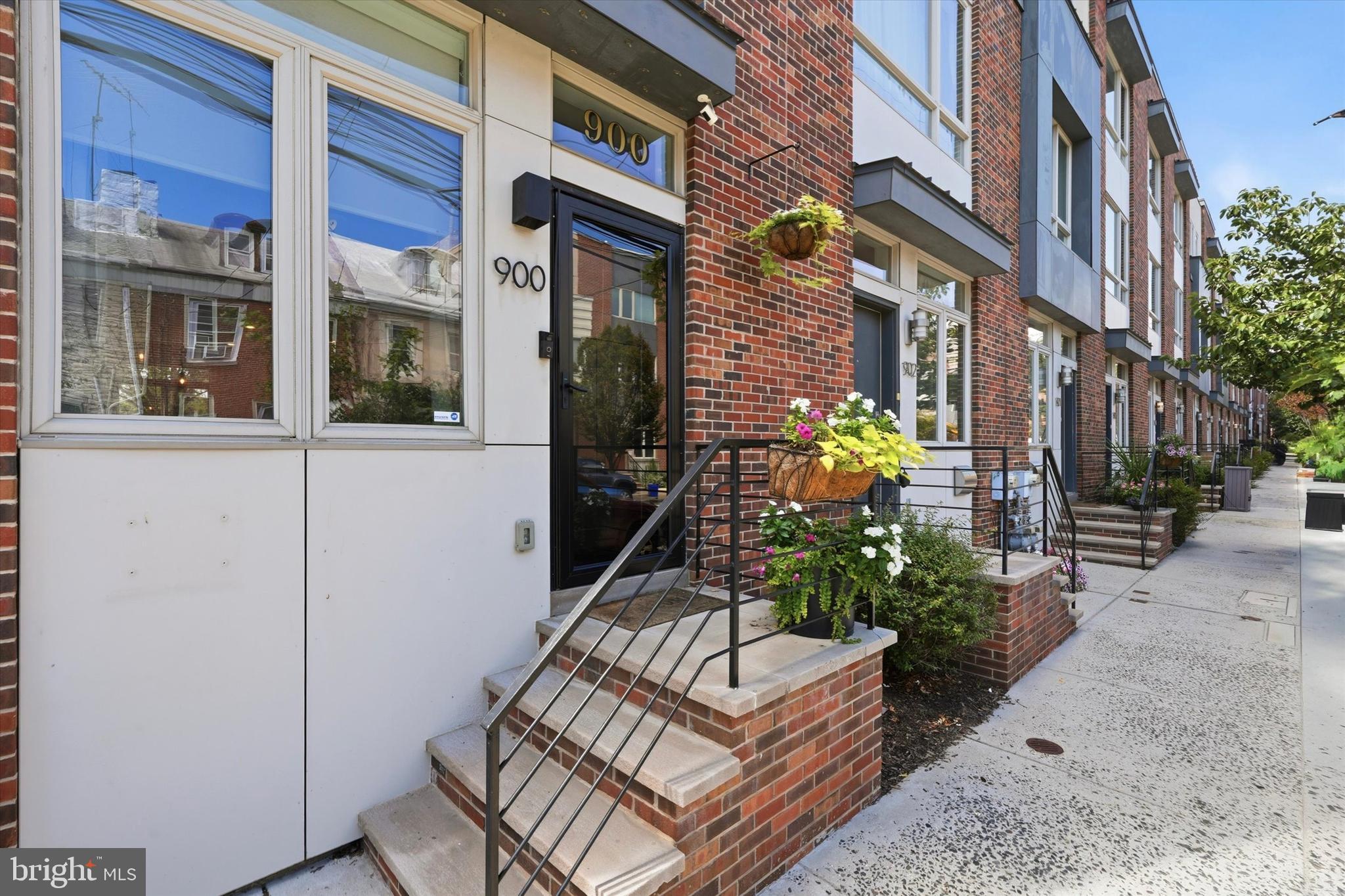 900 N 5TH STREET