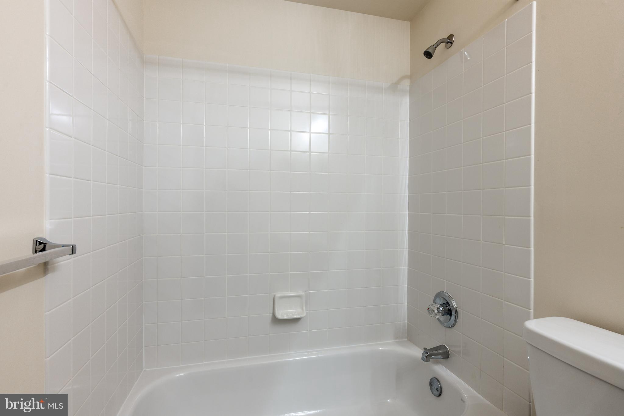 PINEY GLEN VILLAGE - Residential