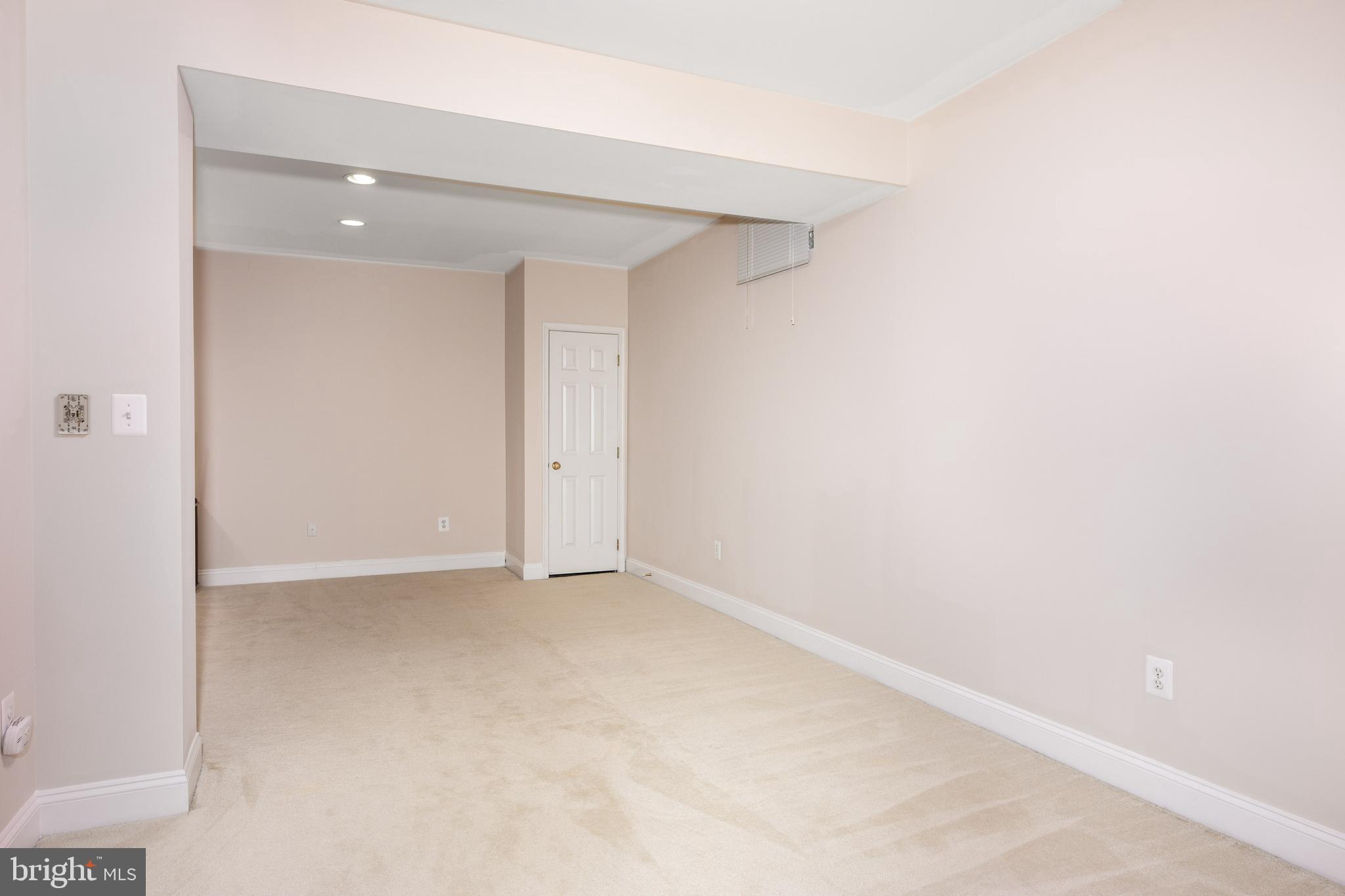 PINEY GLEN VILLAGE - Residential