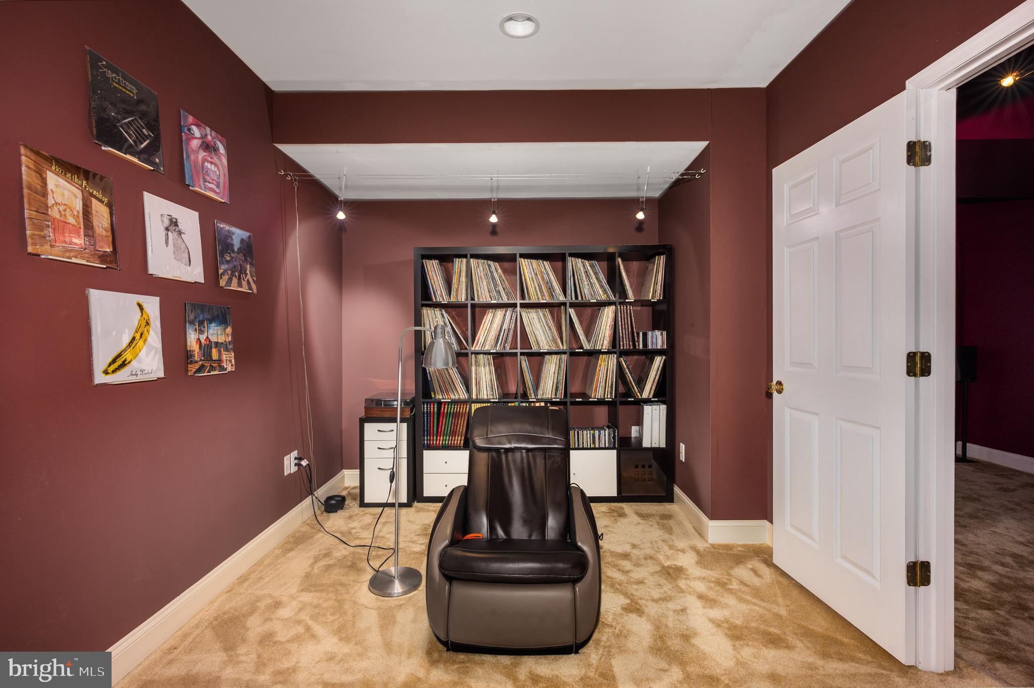 PINEY GLEN VILLAGE - Residential