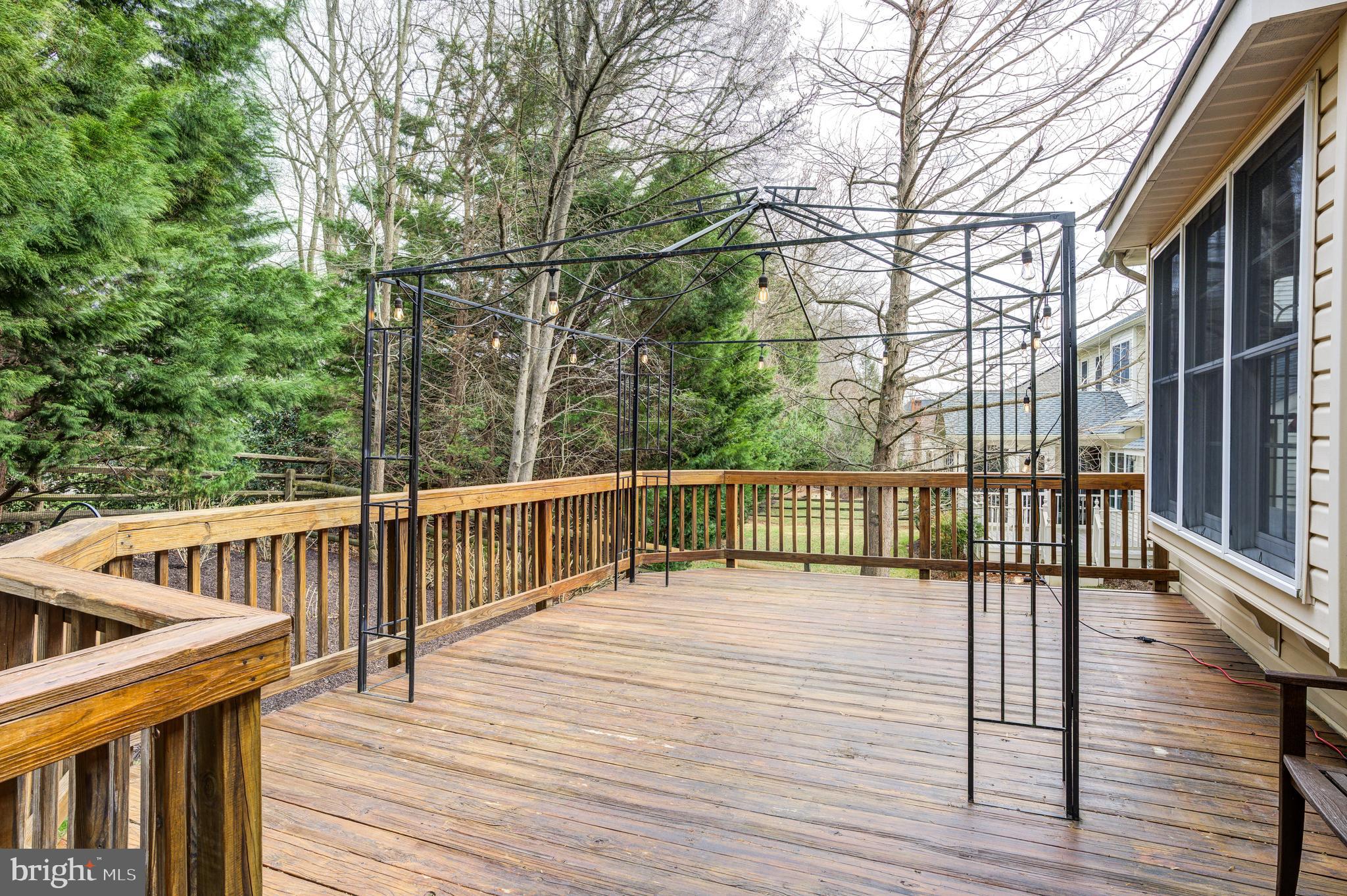 PINEY GLEN VILLAGE - Residential