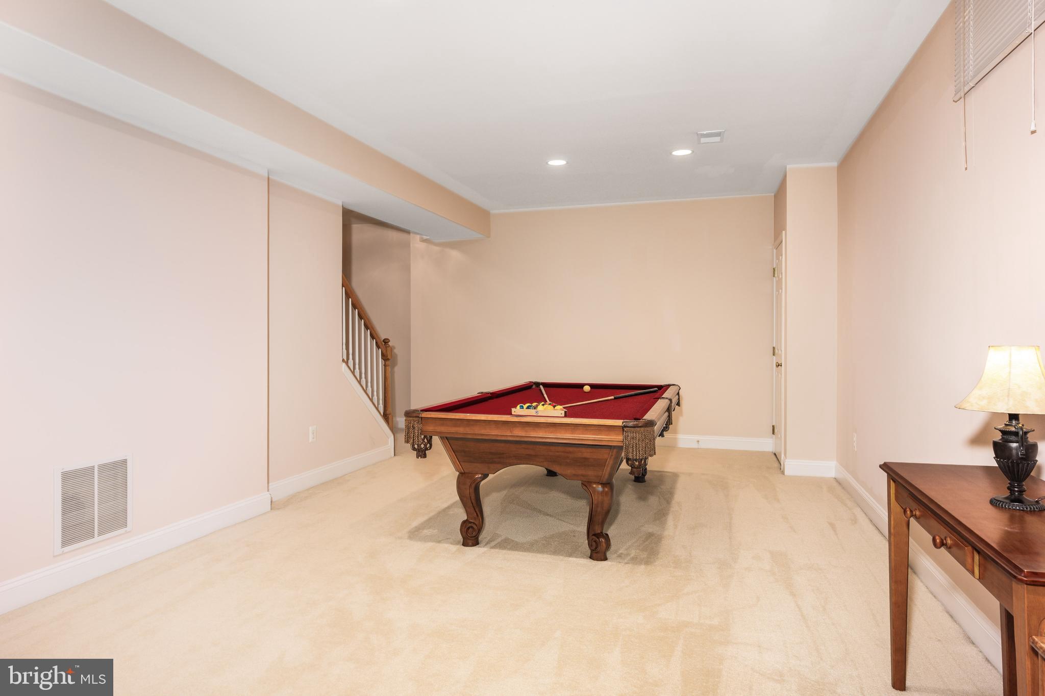 PINEY GLEN VILLAGE - Residential