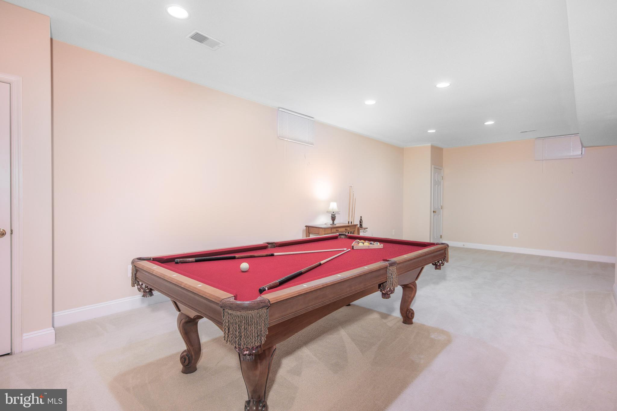 PINEY GLEN VILLAGE - Residential