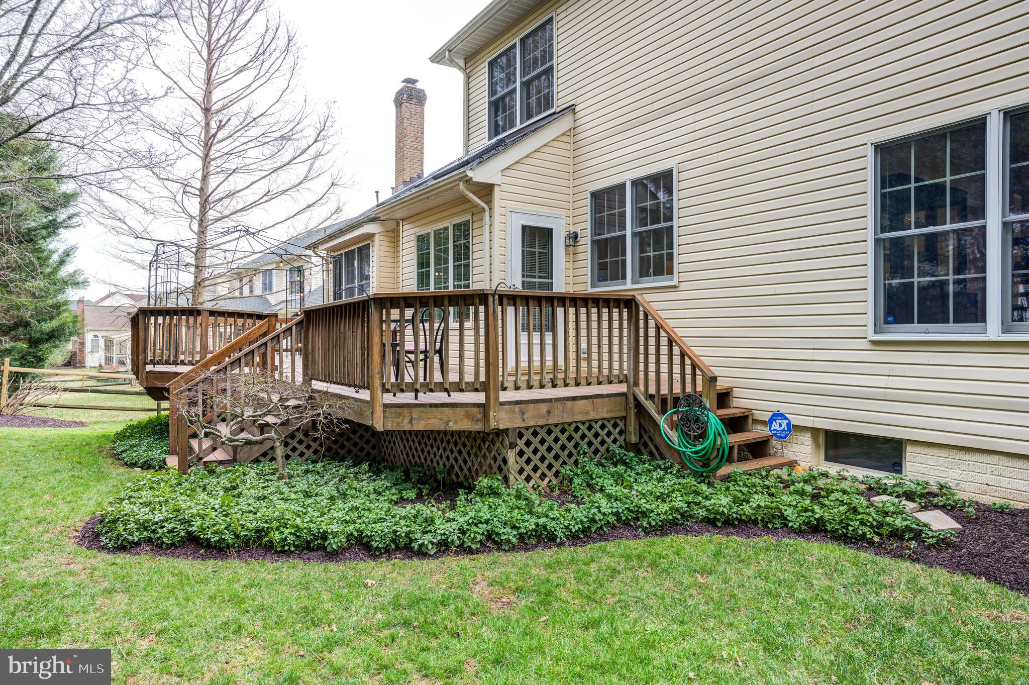 PINEY GLEN VILLAGE - Residential