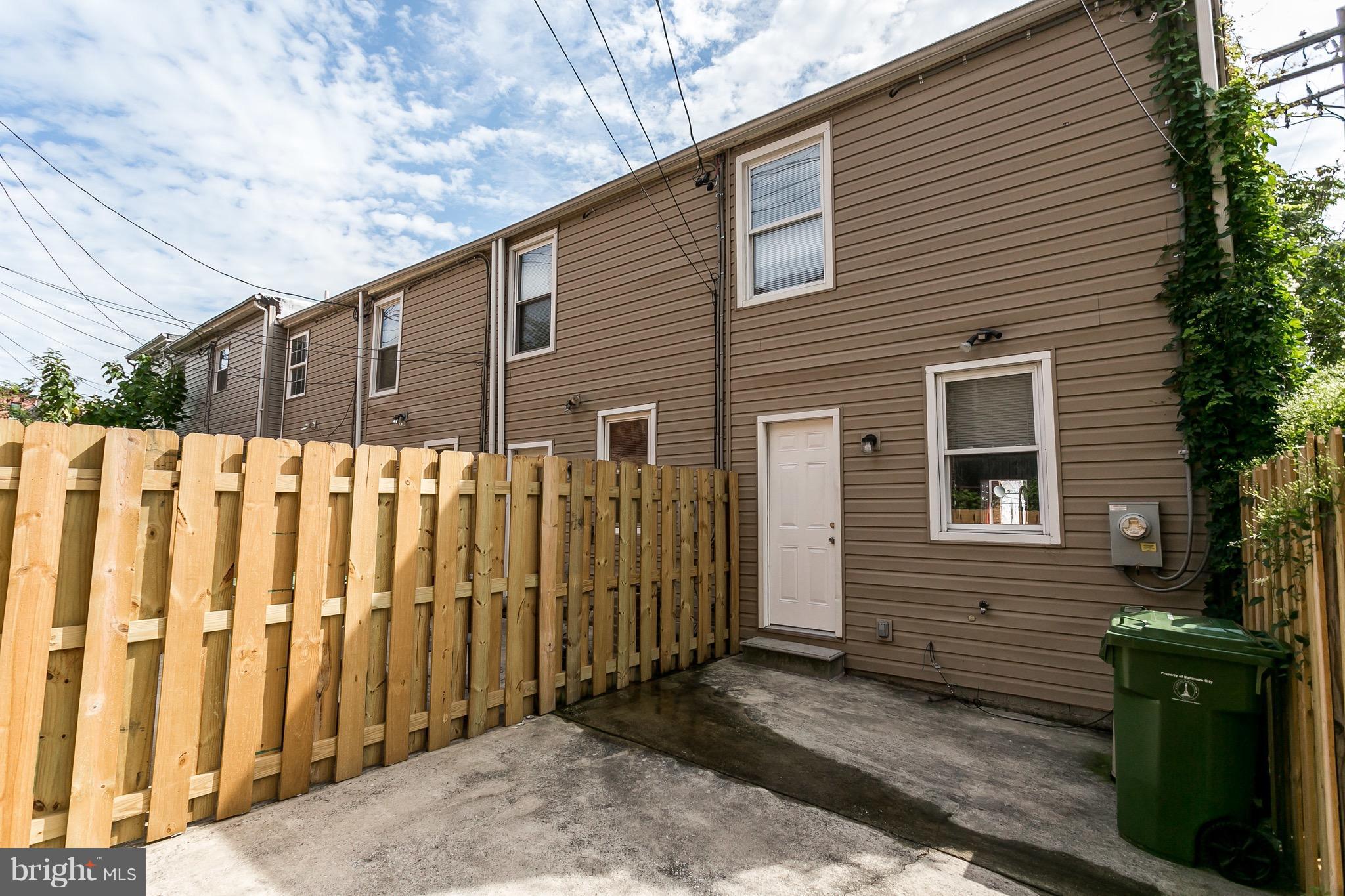 BARCLAY - GREENMOUNT - Residential