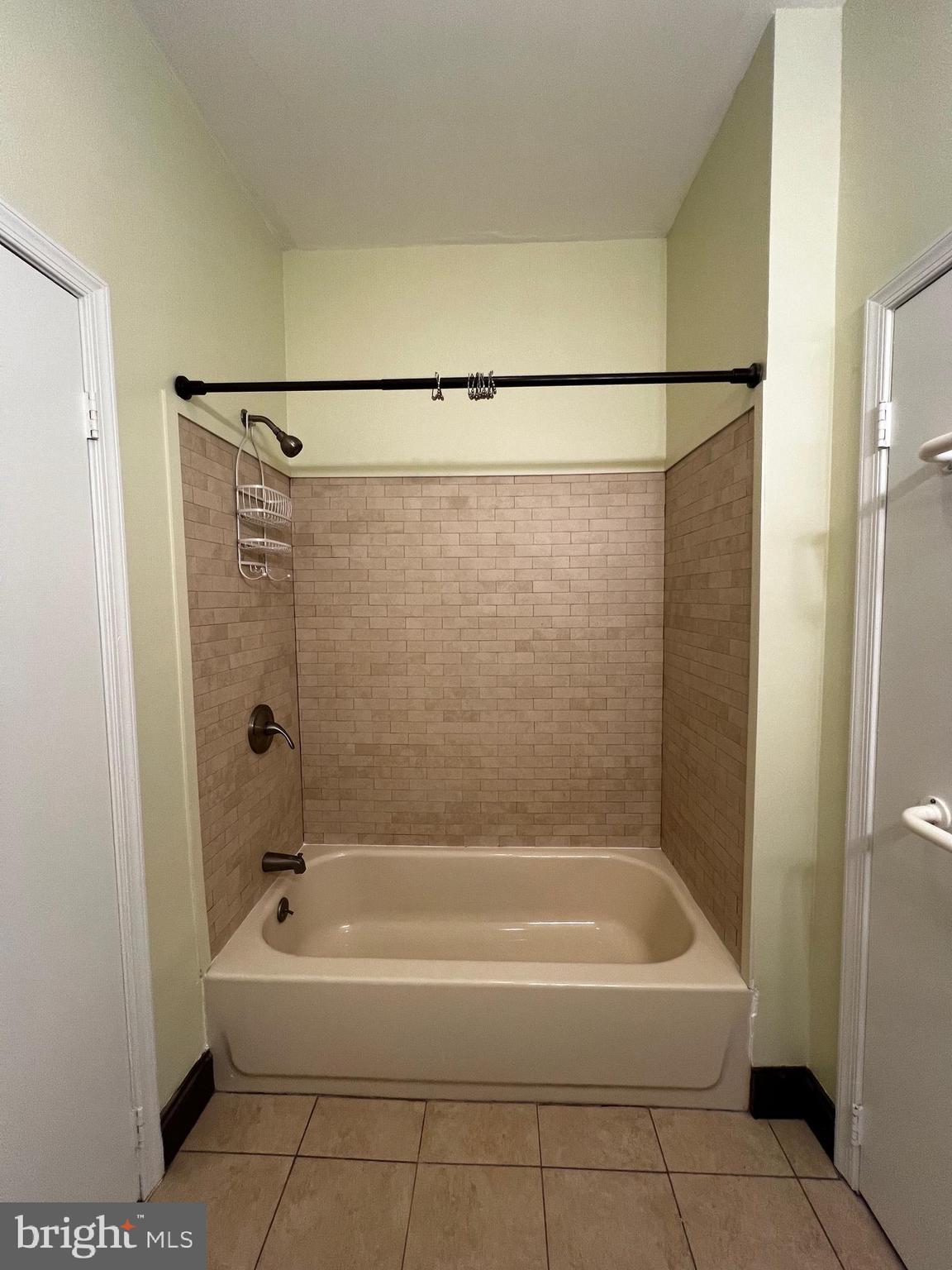 NORTHERN LIBERTIES - Residential Lease