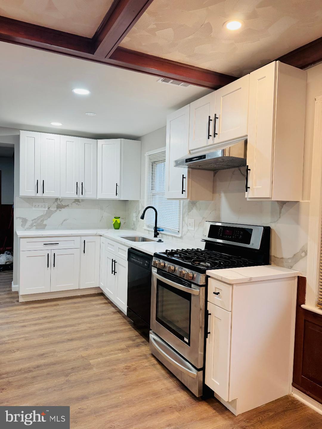 1111 EDMONSTON DRIVE