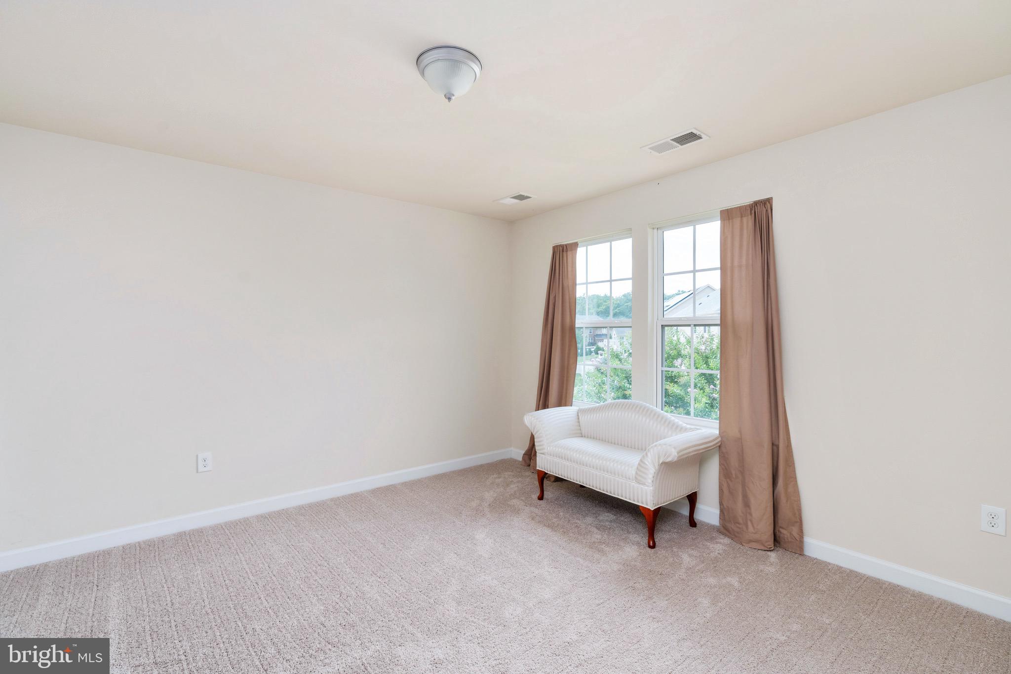 HILLS OF AQUIA - Residential