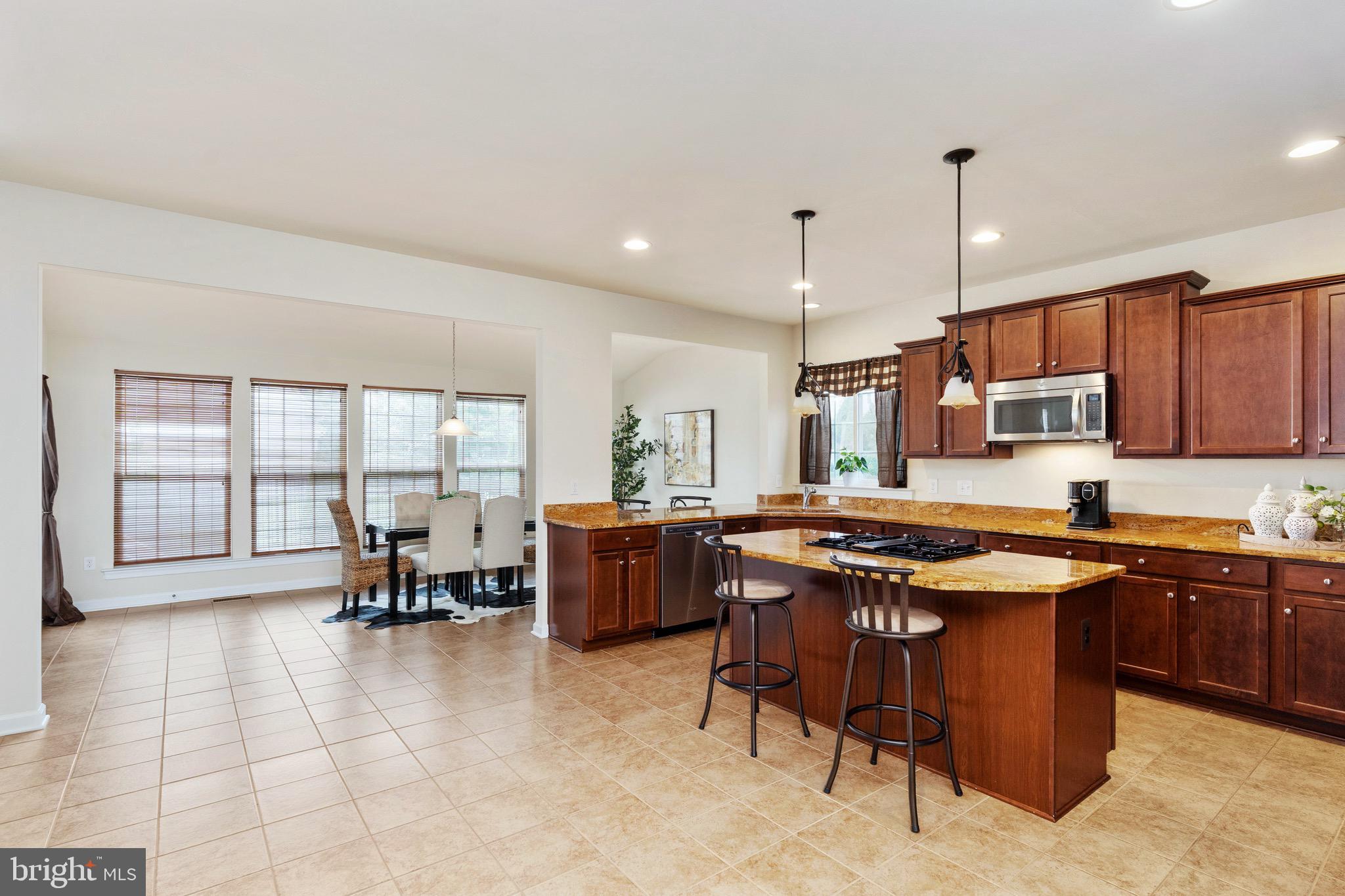 HILLS OF AQUIA - Residential