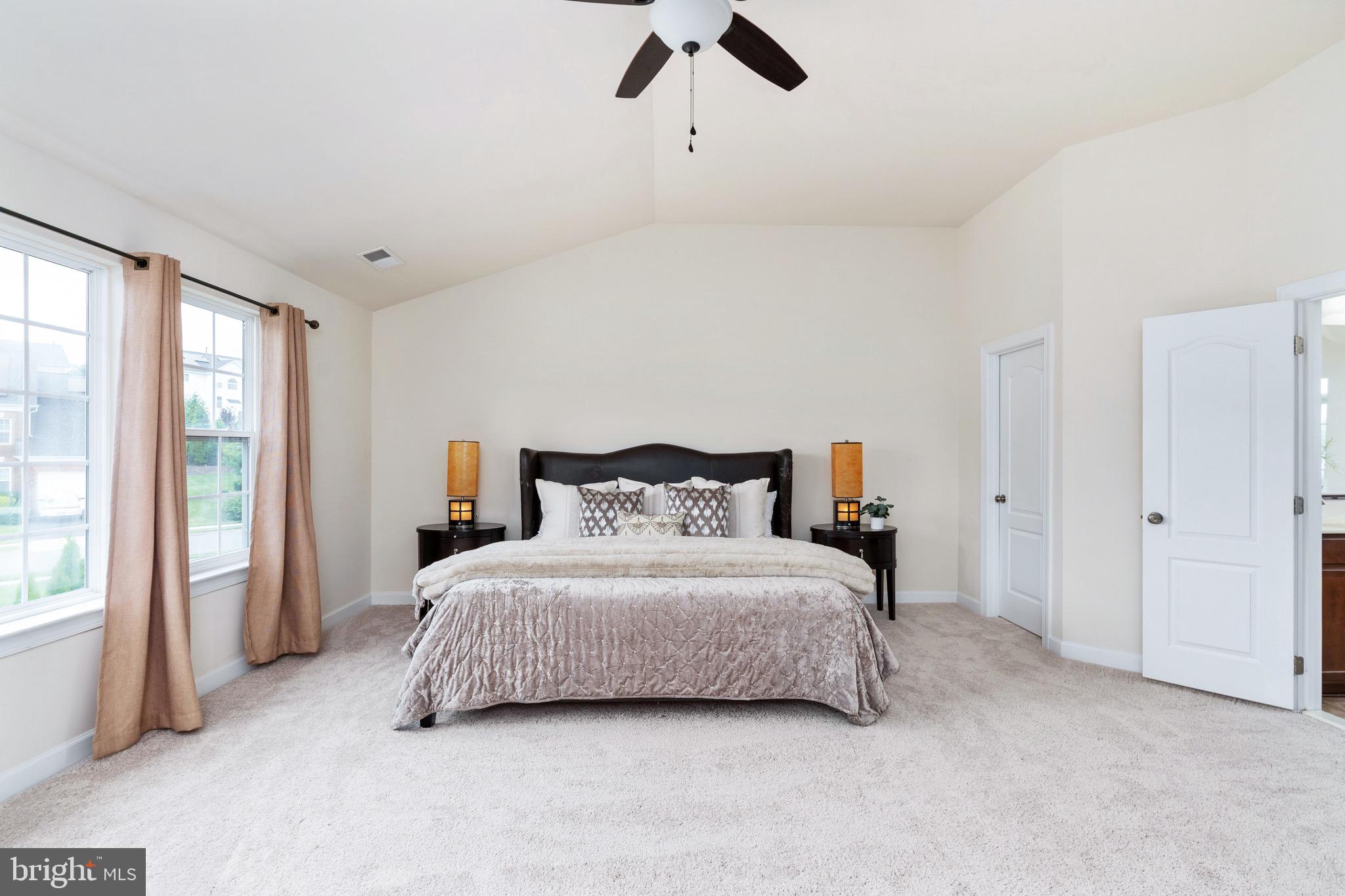 HILLS OF AQUIA - Residential