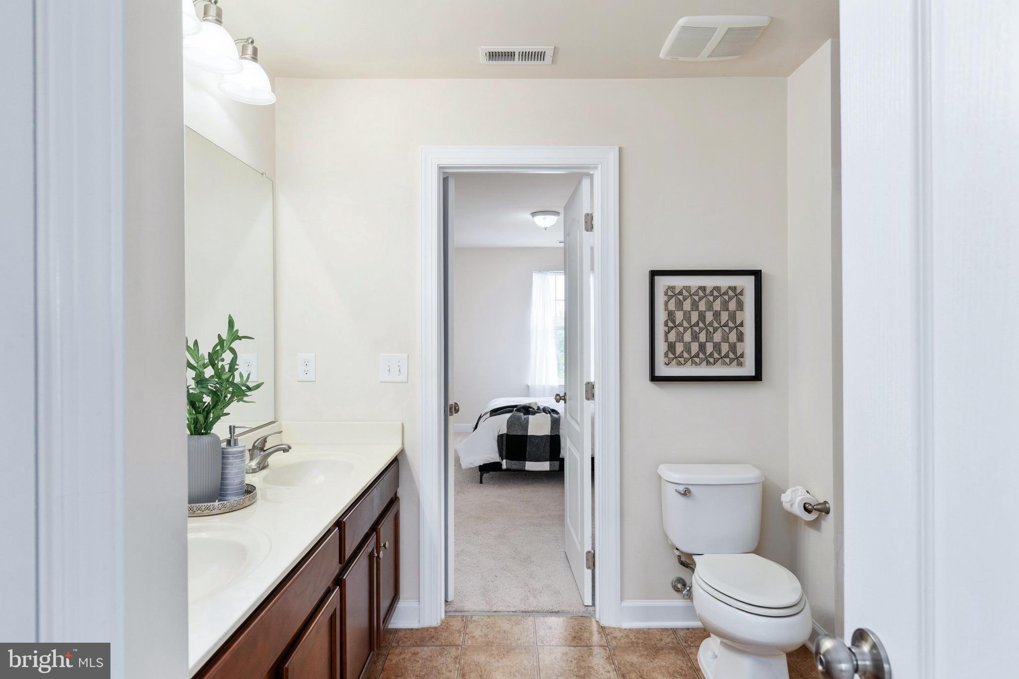 HILLS OF AQUIA - Residential