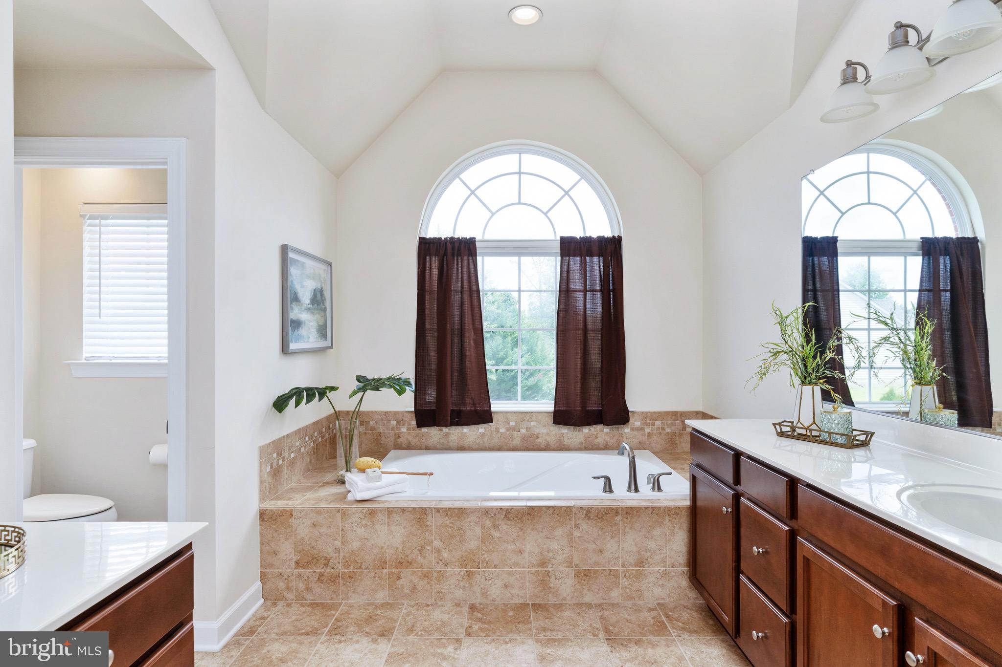 HILLS OF AQUIA - Residential