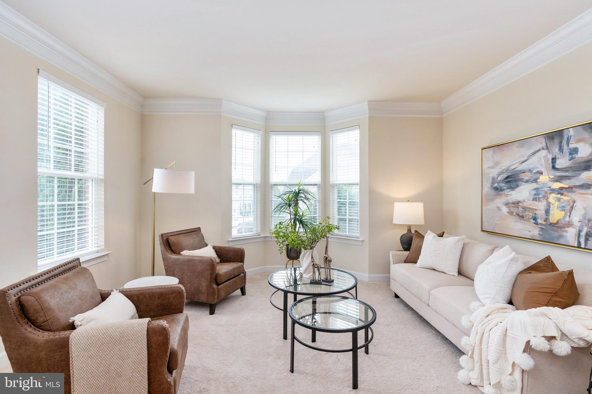 105 COACHMAN CIRCLE