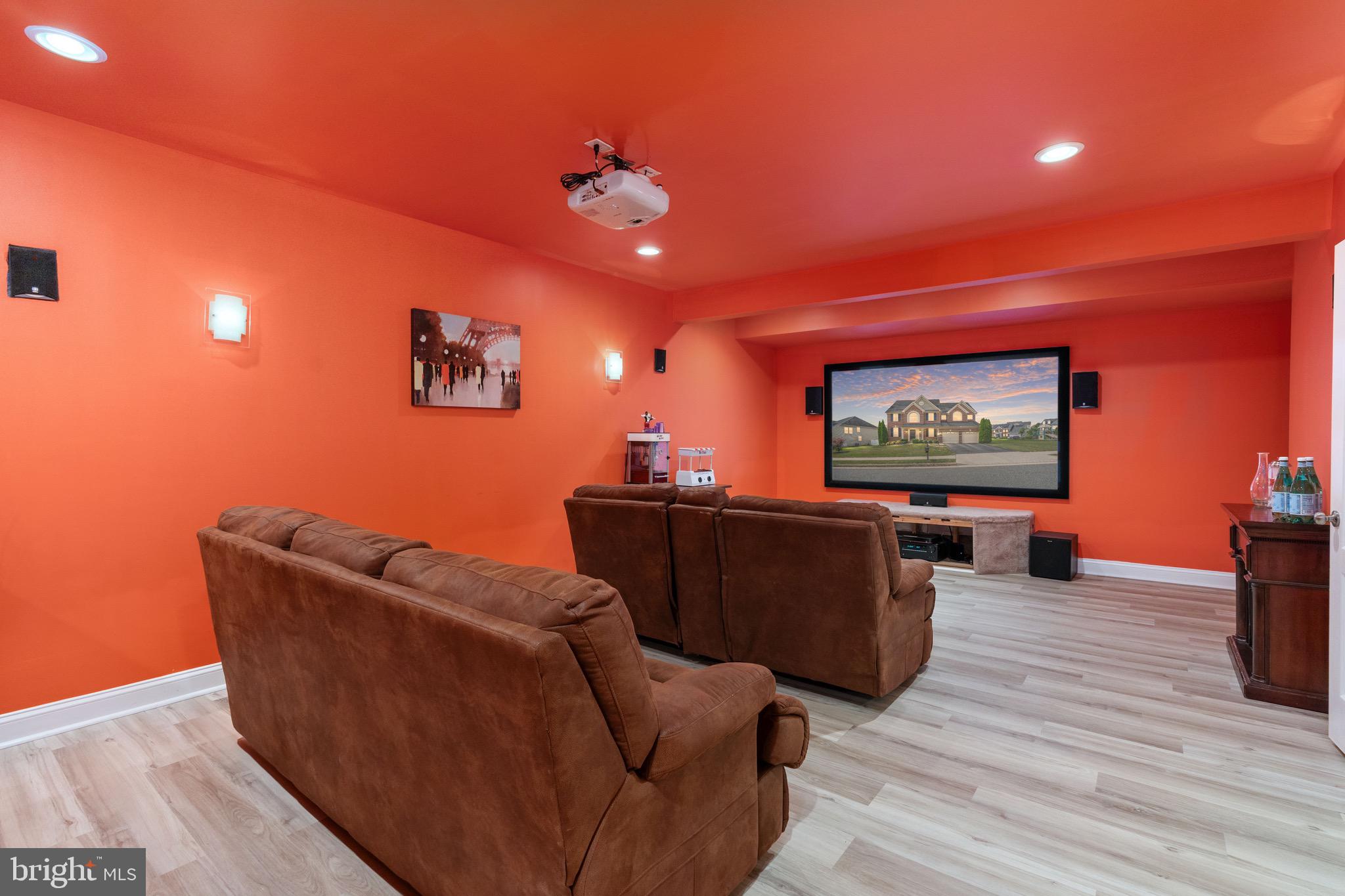 HILLS OF AQUIA - Residential