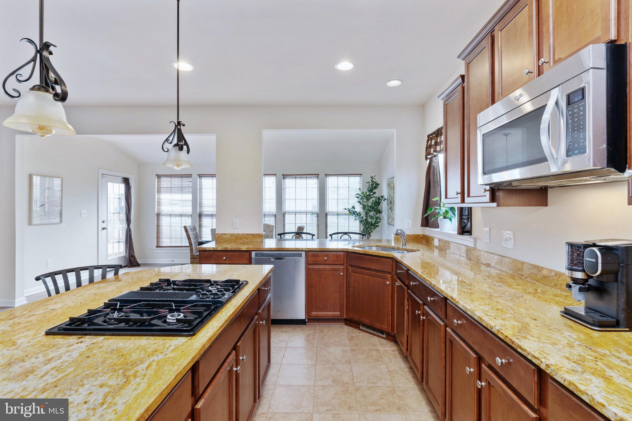 HILLS OF AQUIA - Residential