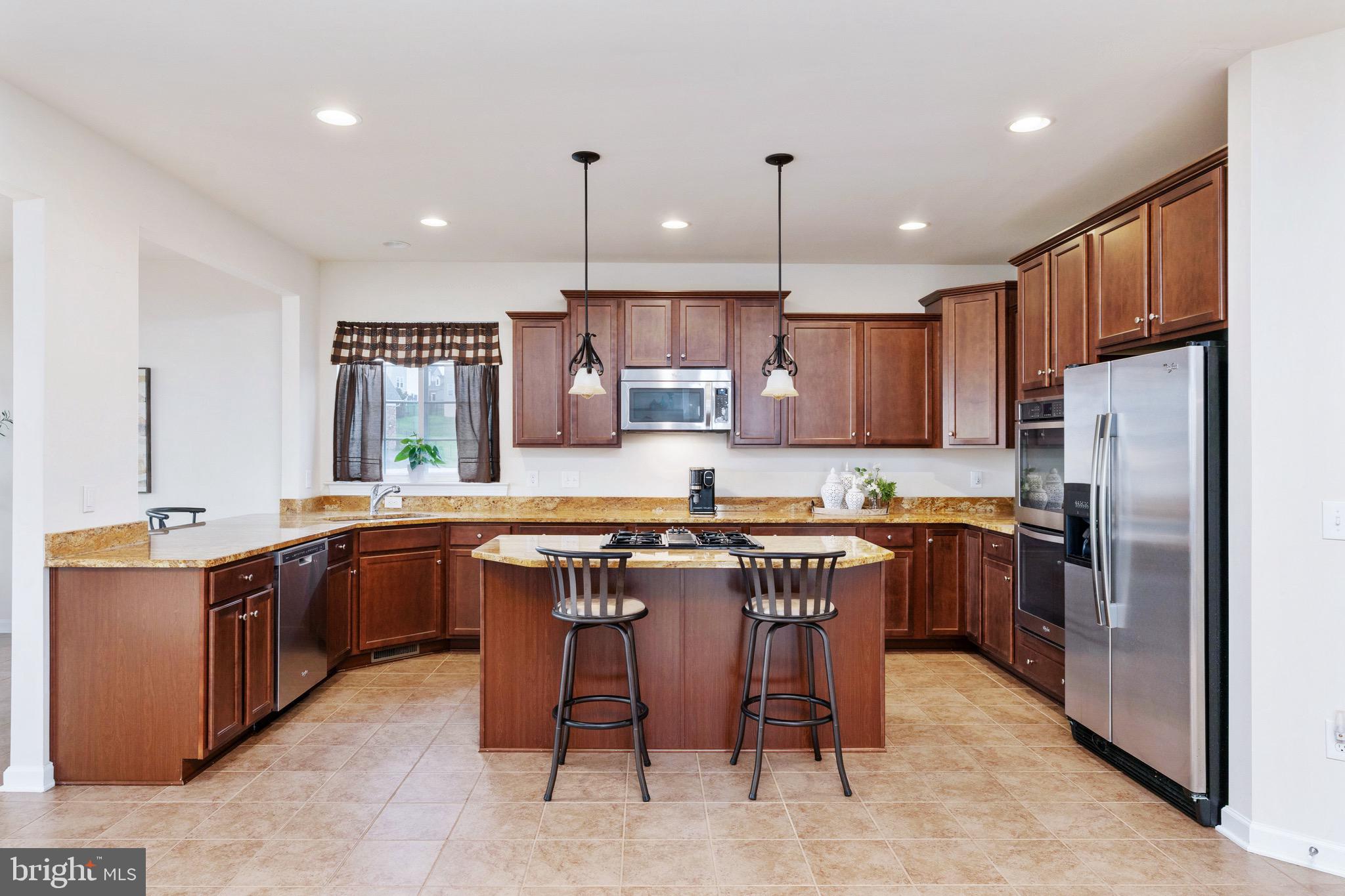 HILLS OF AQUIA - Residential