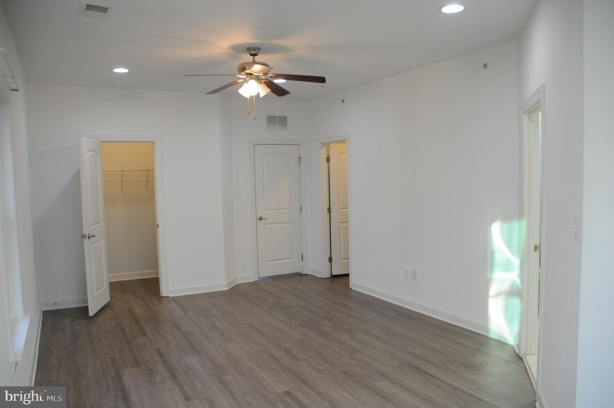 WATKINS MILL TOWN CENTER - Residential