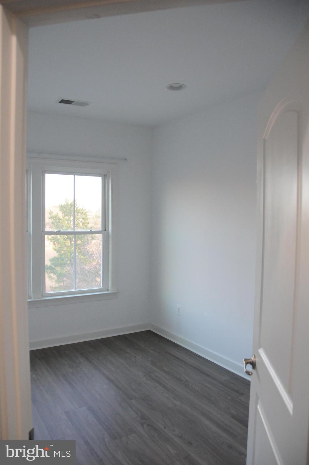 WATKINS MILL TOWN CENTER - Residential