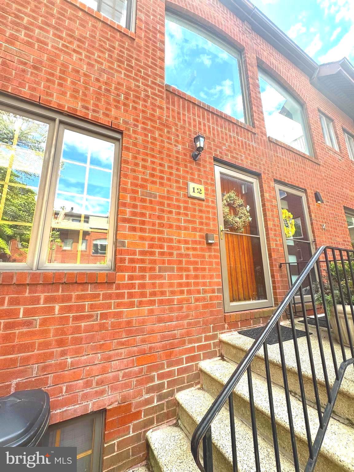 PHILADELPHIA - Residential