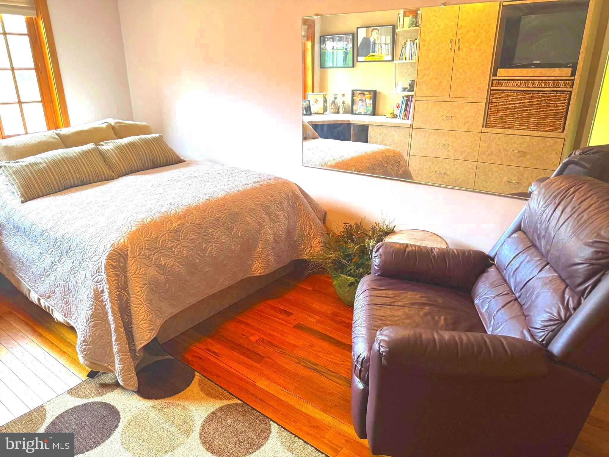 PHILADELPHIA - Residential