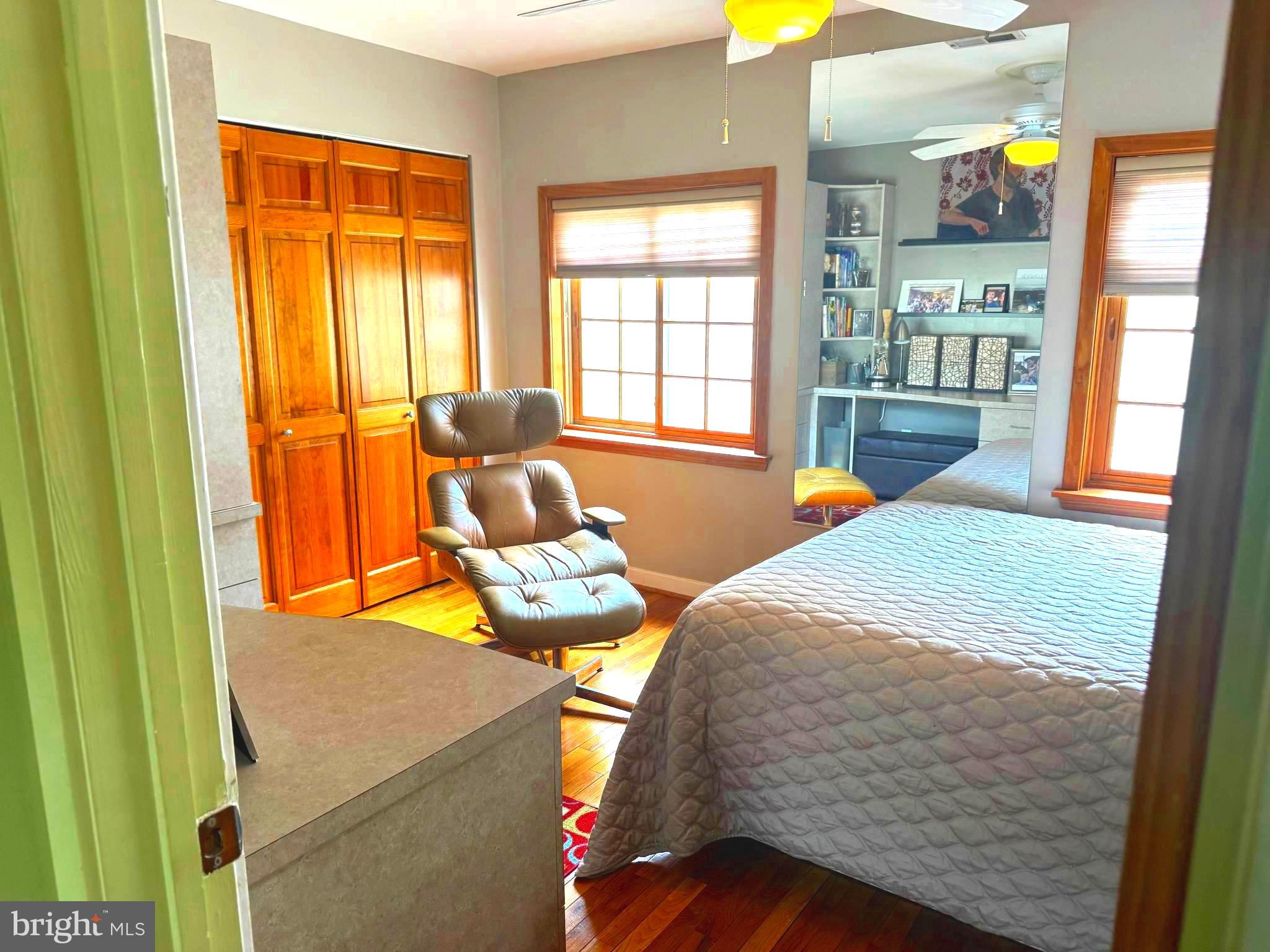 PHILADELPHIA - Residential